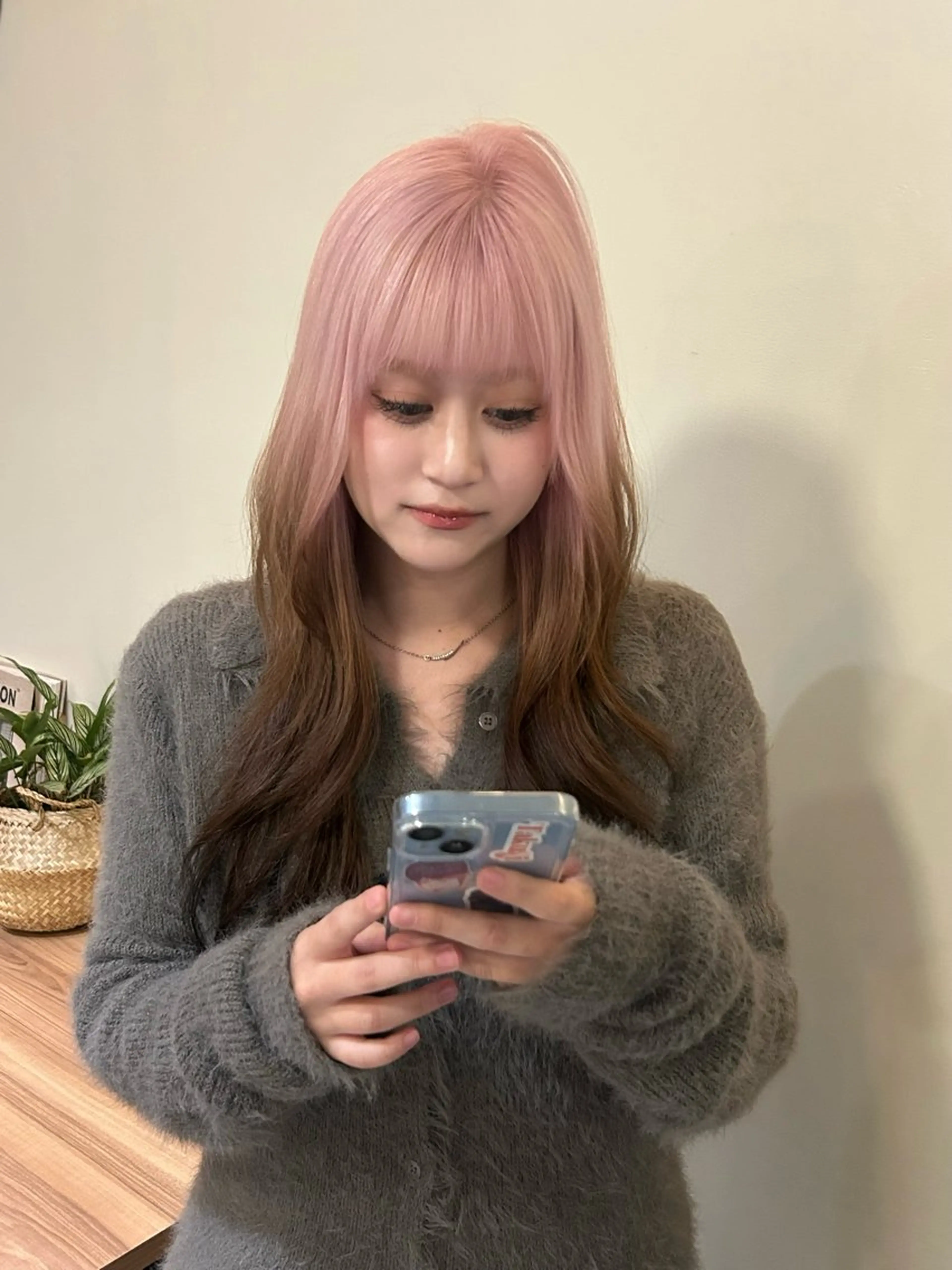 ロング カラー ブリーチ ヘアカラー 韓国ヘア/ボブ/レ イヤー/ EMIRIのヘアスタイル