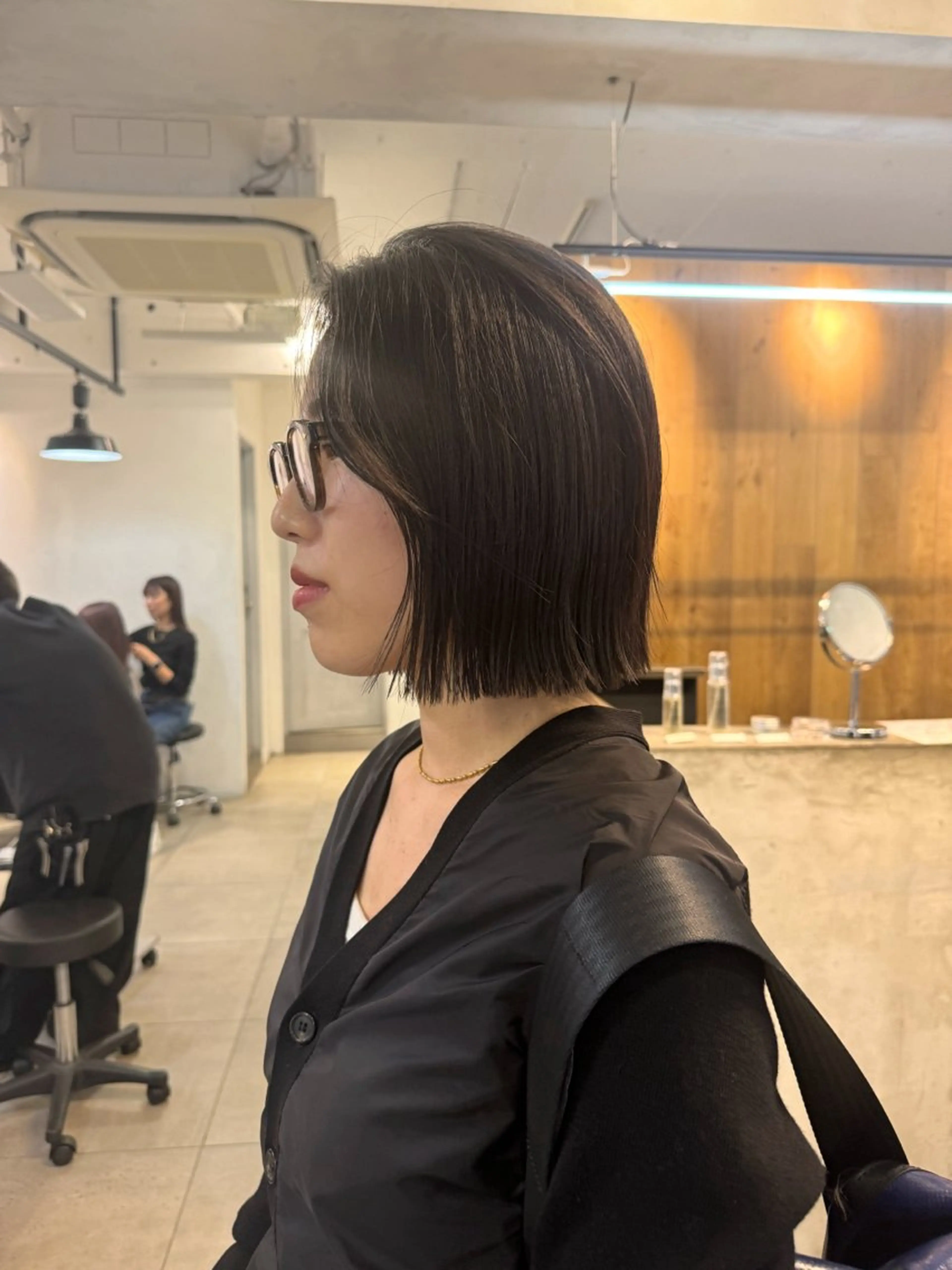 ショート カラー 艶カラー 🤍🫧/makoのヘアスタイル