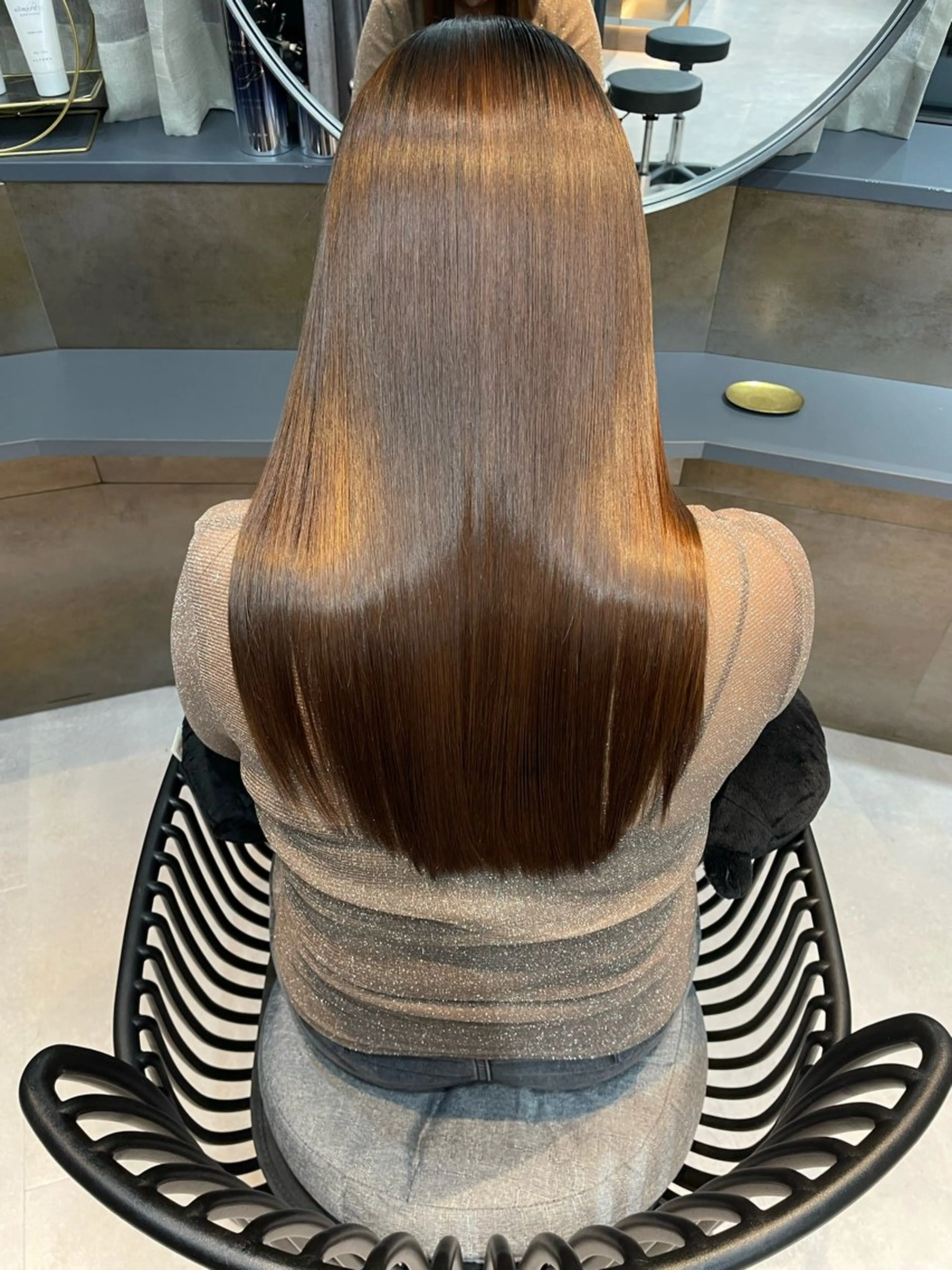 セミロング 半個室サロンyoures hair 髪質改善トリートメント東新宿店所属・榊原竜弥 髪質改善/美髪作りのヘアスタイル