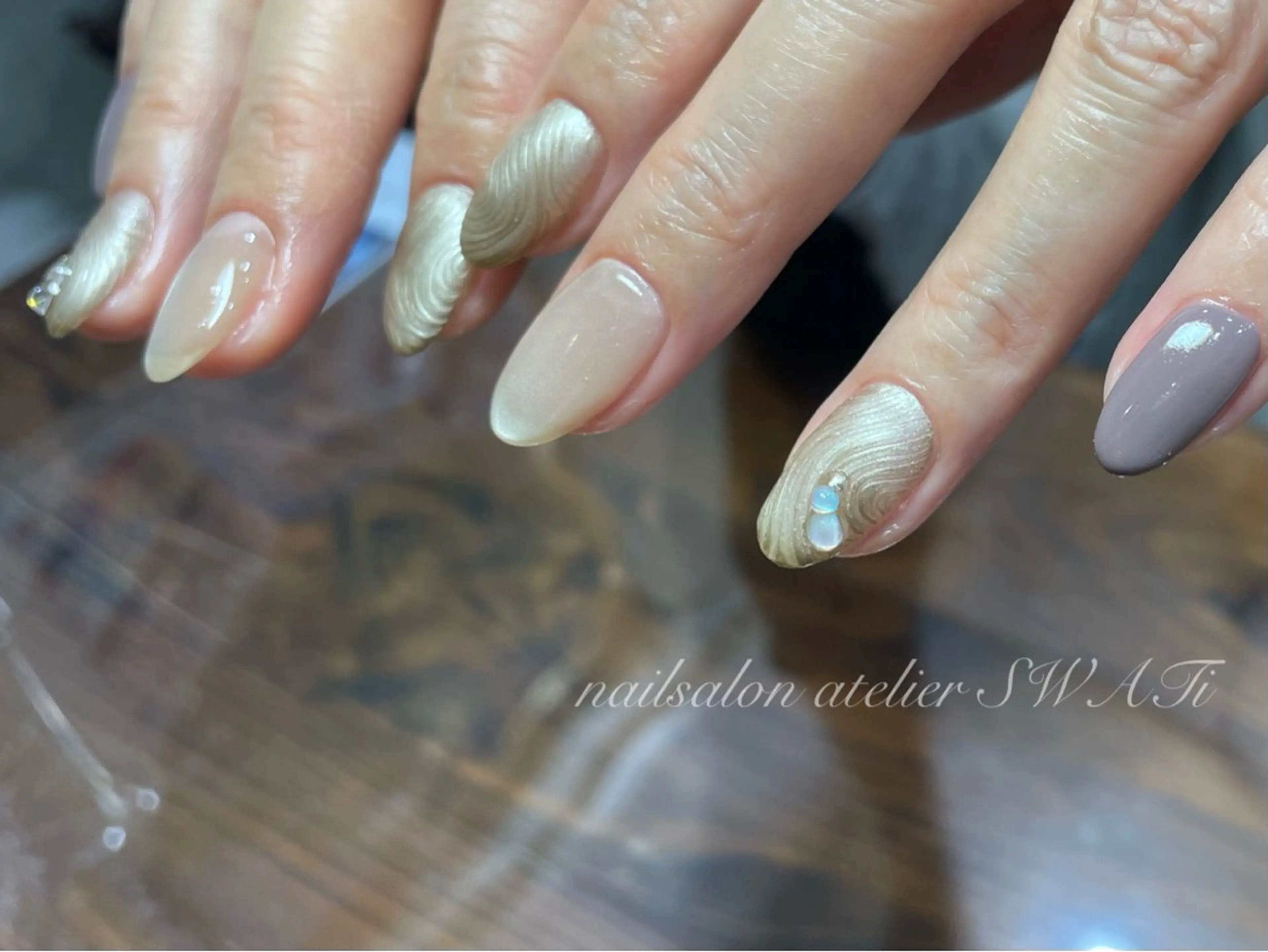 ネイル ヘアーサロン大野所属・nailsalon SWATiのネイルデザイン