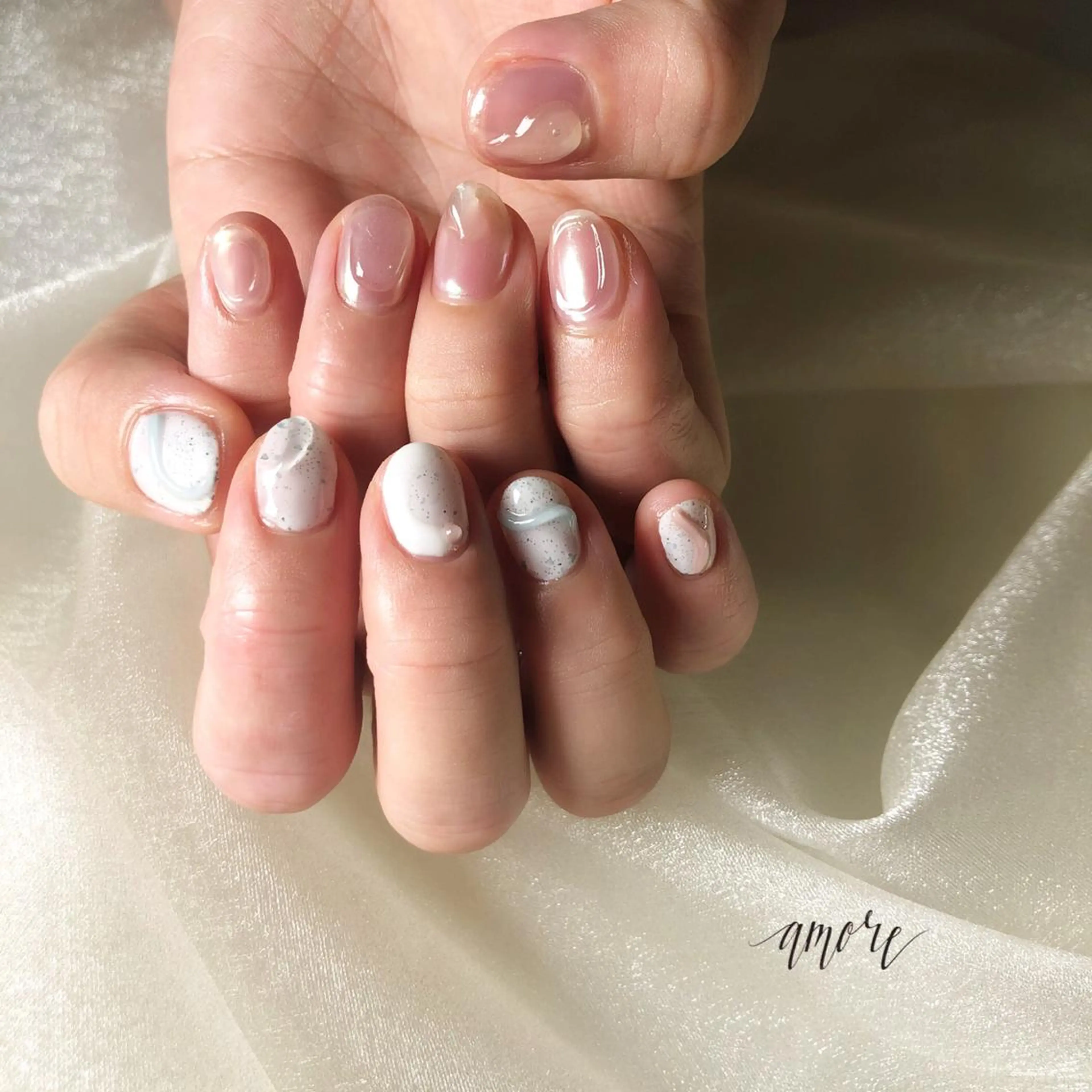 ネイル アートネイル ジェルネイル 氷ネイル・うるうるネイル マグネットネイル ミラーネイル You kyehwaのネイルデザイン