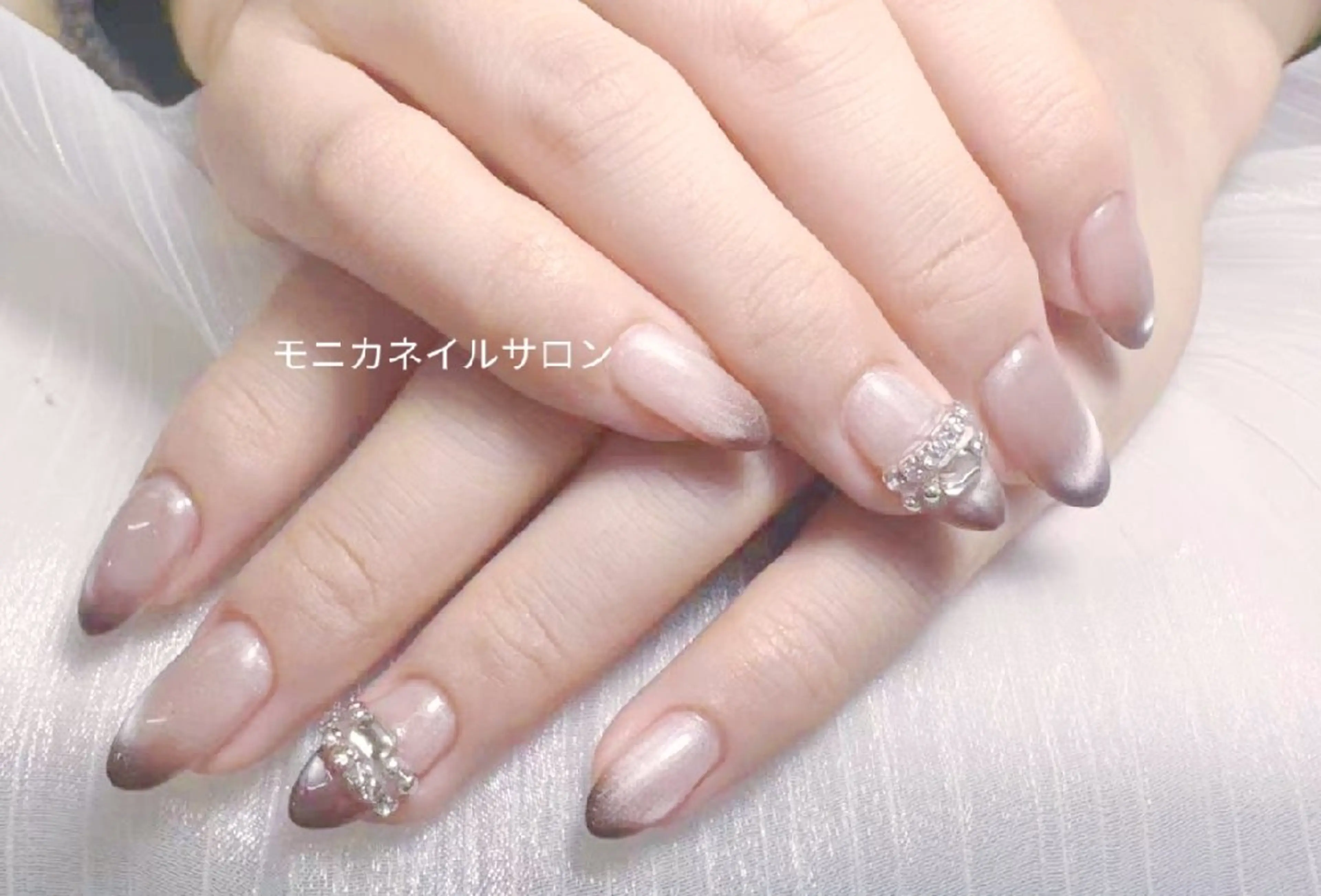 ネイル 鈴木 彩星のネイルデザイン