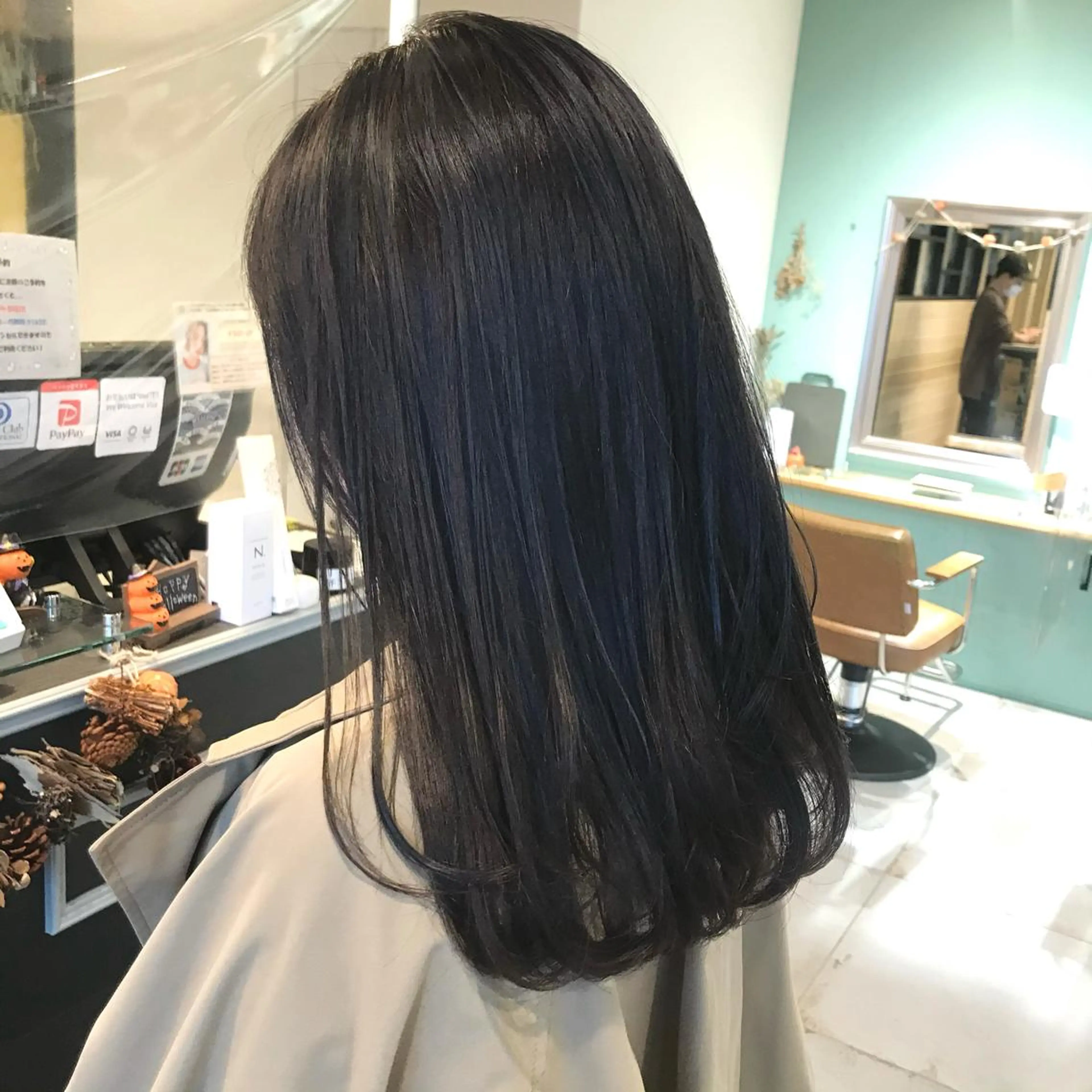 セミロング カラー スナコザワ レナのヘアスタイル