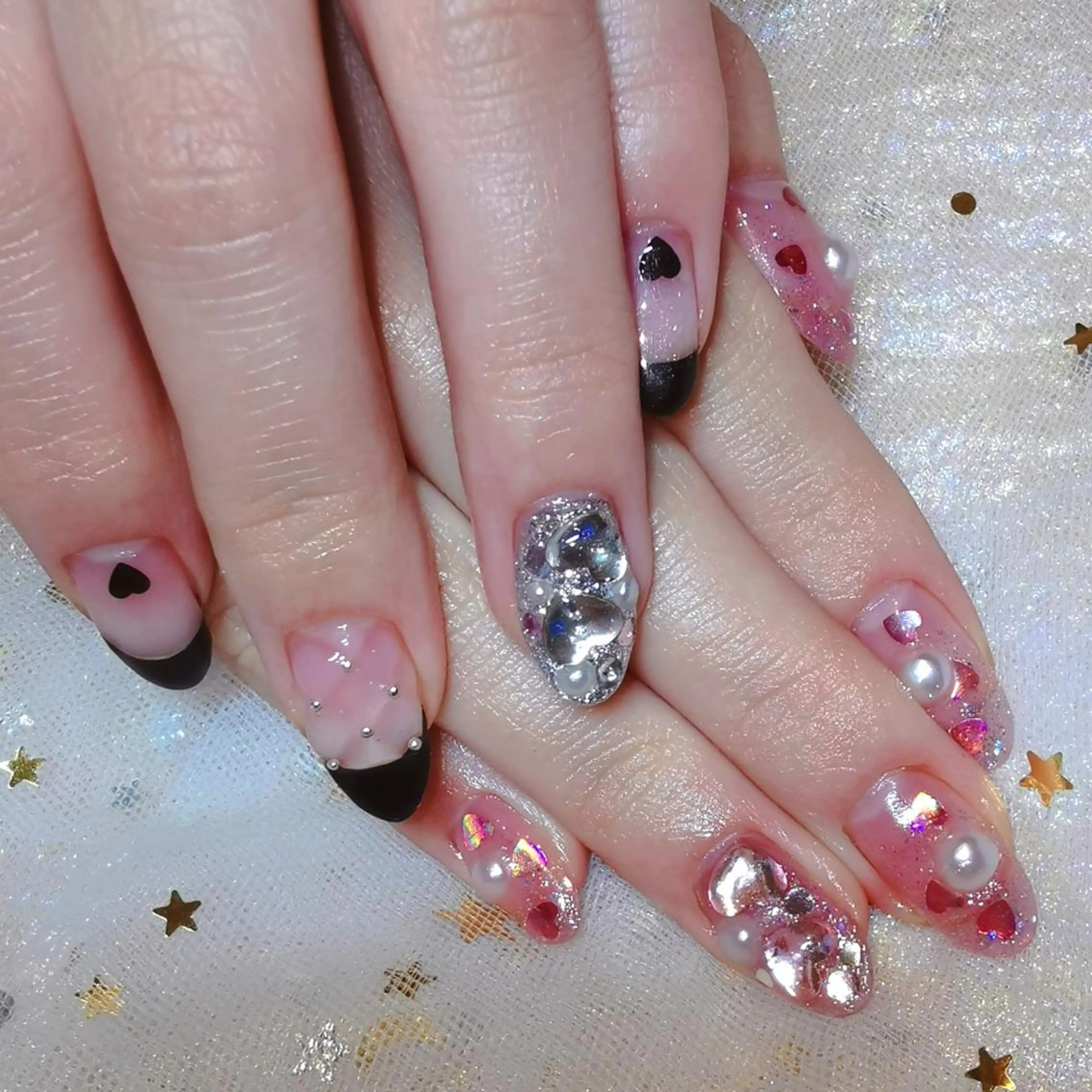 ネイル ハンドネイル フィルイン、長さ出し 深爪矯正のネイルデザイン