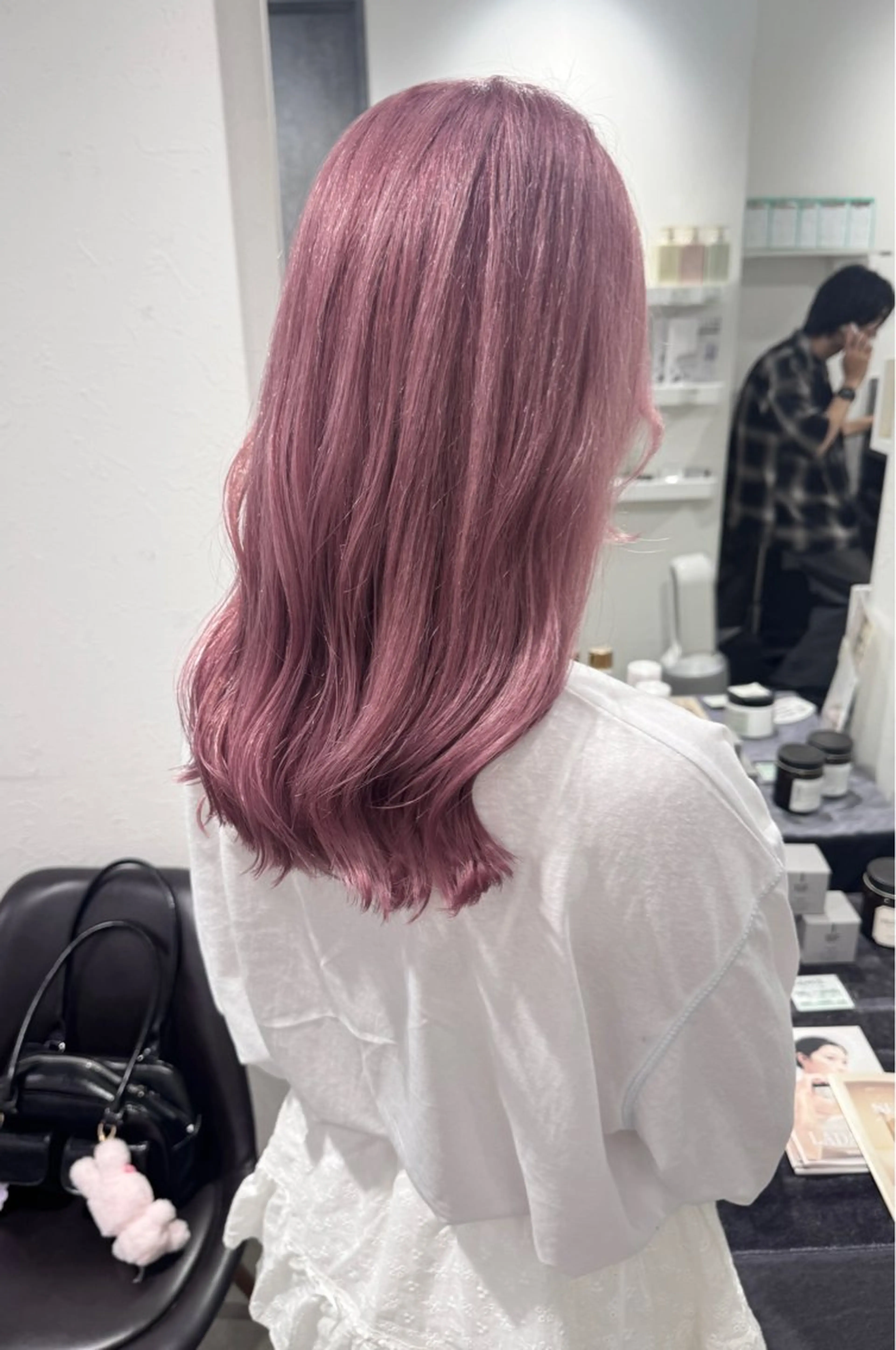 セミロング カラー ハイトーン/レイヤー /艶カラー🎀のヘアスタイル