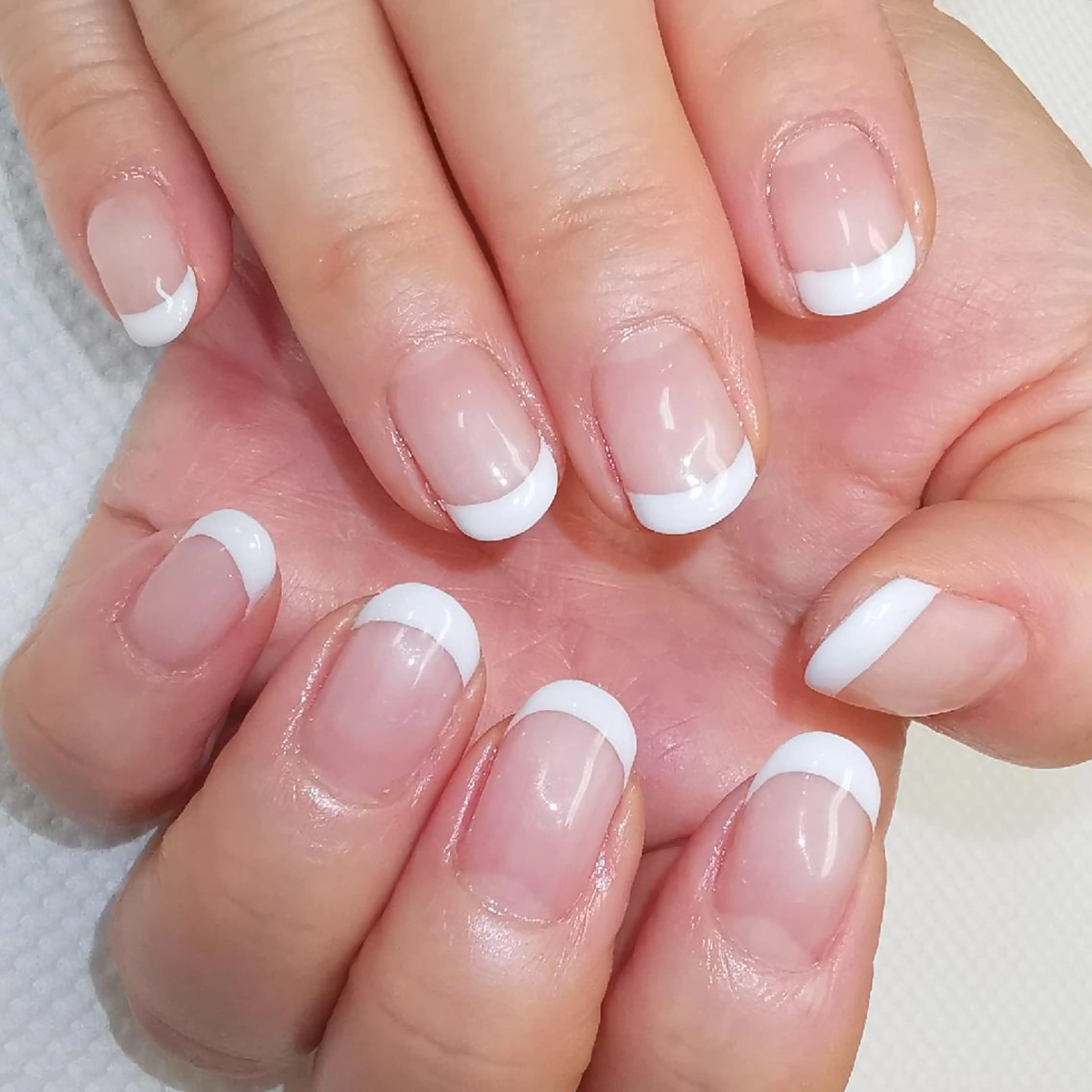 ネイル フレンチネイル ハンドネイル reve あやののネイルデザイン