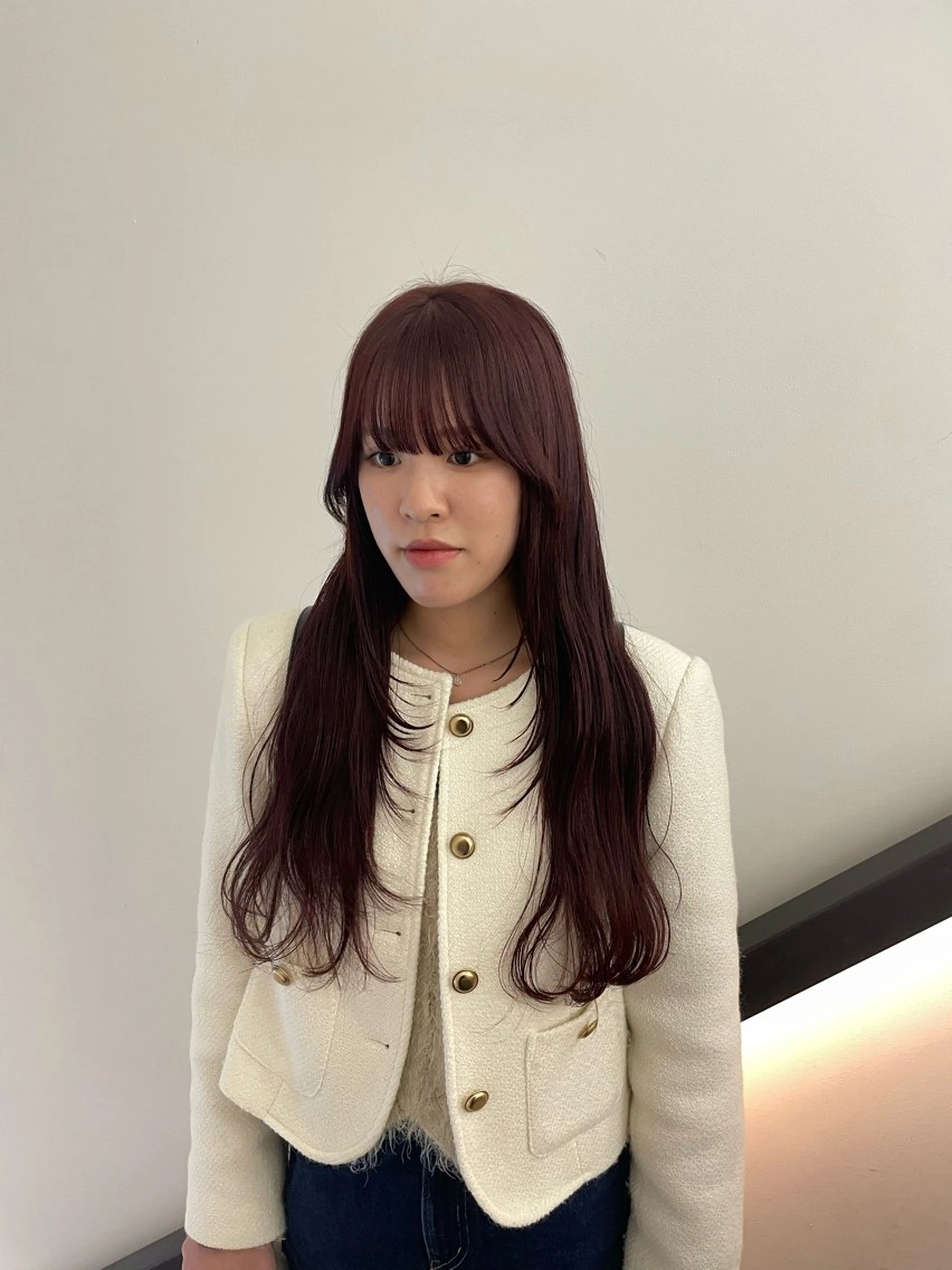 ミディアム カラー ヘアカラー 🌟暖色系ハイトーン 🌟AIのヘアスタイル