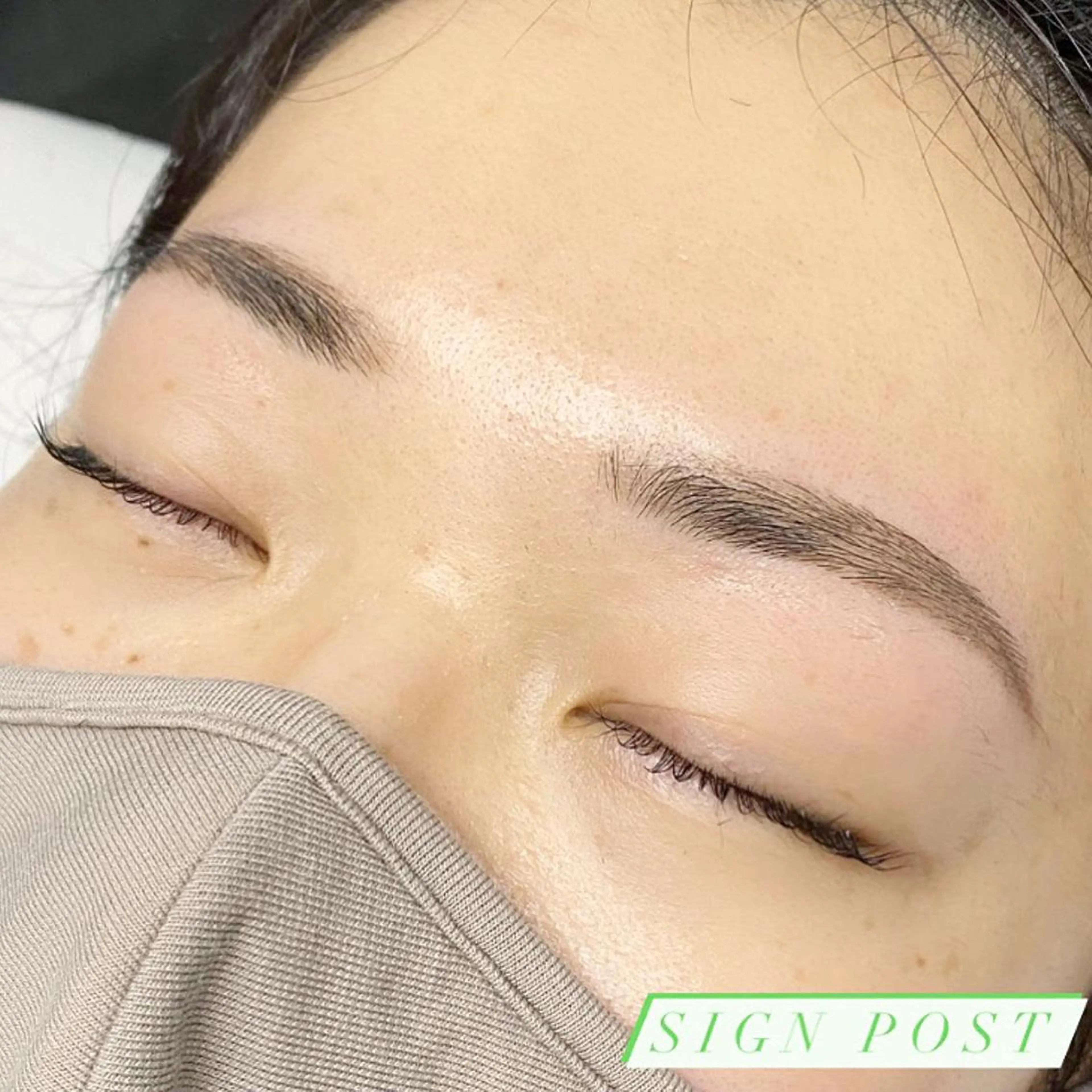 signpost 田村の眉毛・アイブロウイメージ
