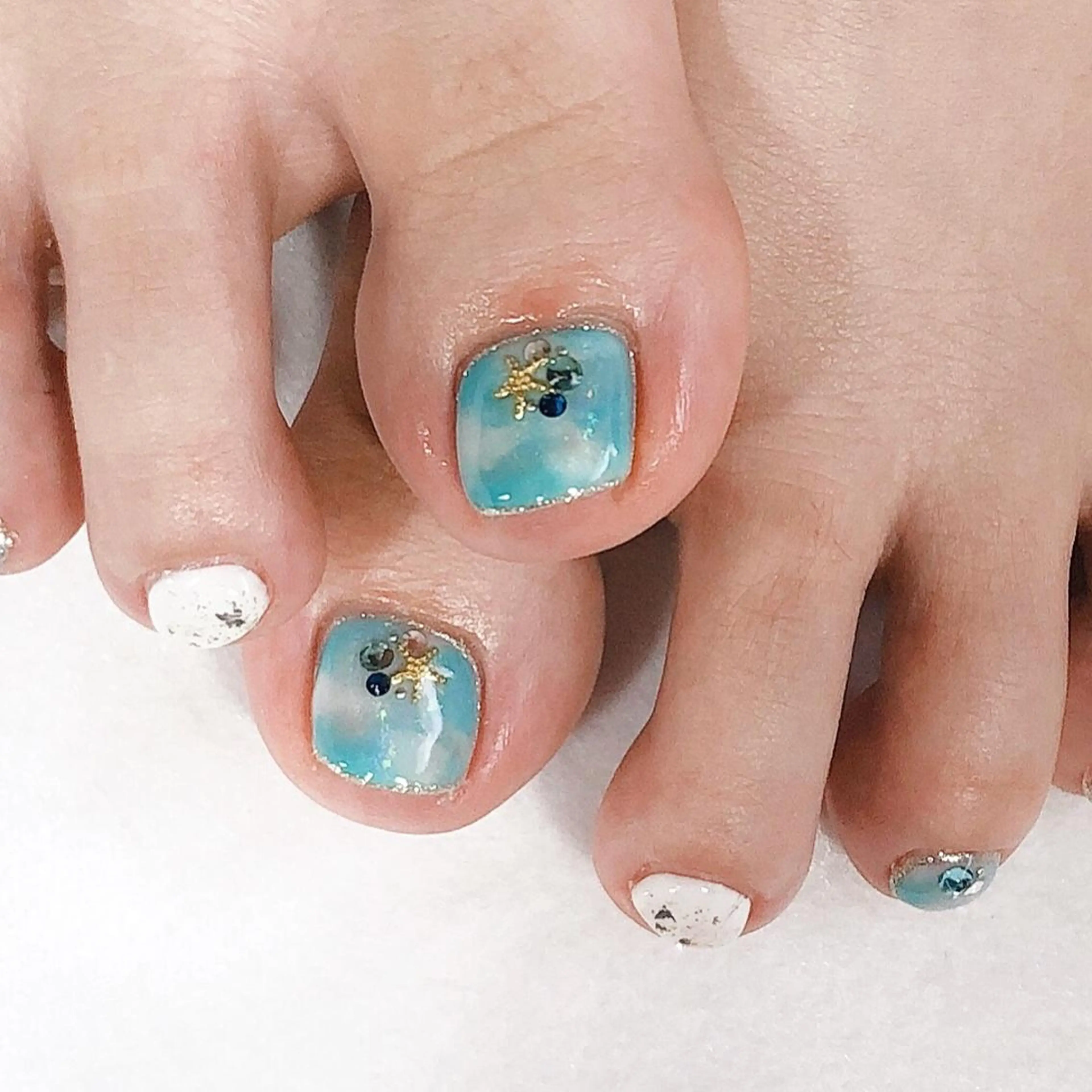 ネイル フットネイル ジェルネイル 東 千夏のネイルデザイン