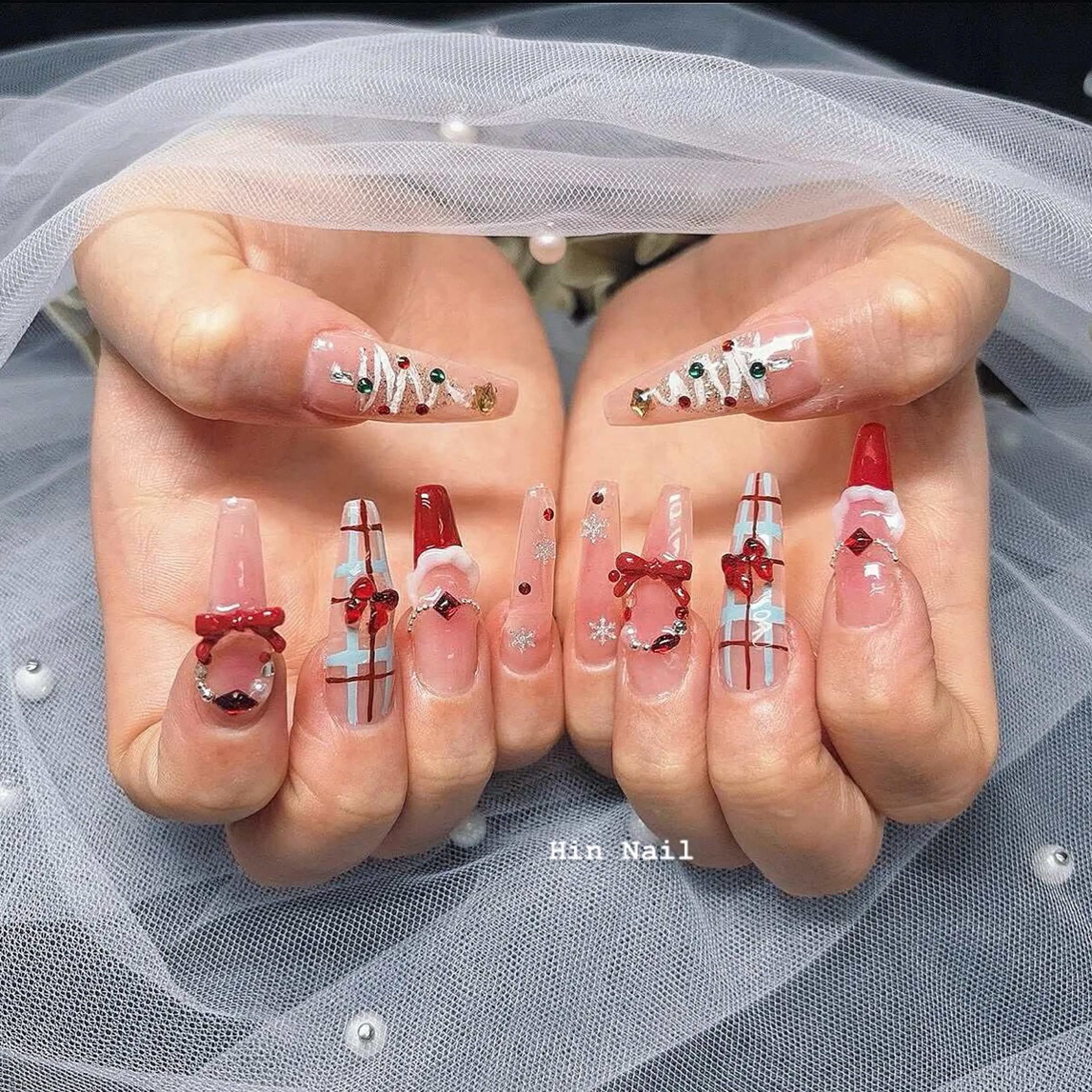 ネイル ハンドネイル HIN NAILのネイルデザイン