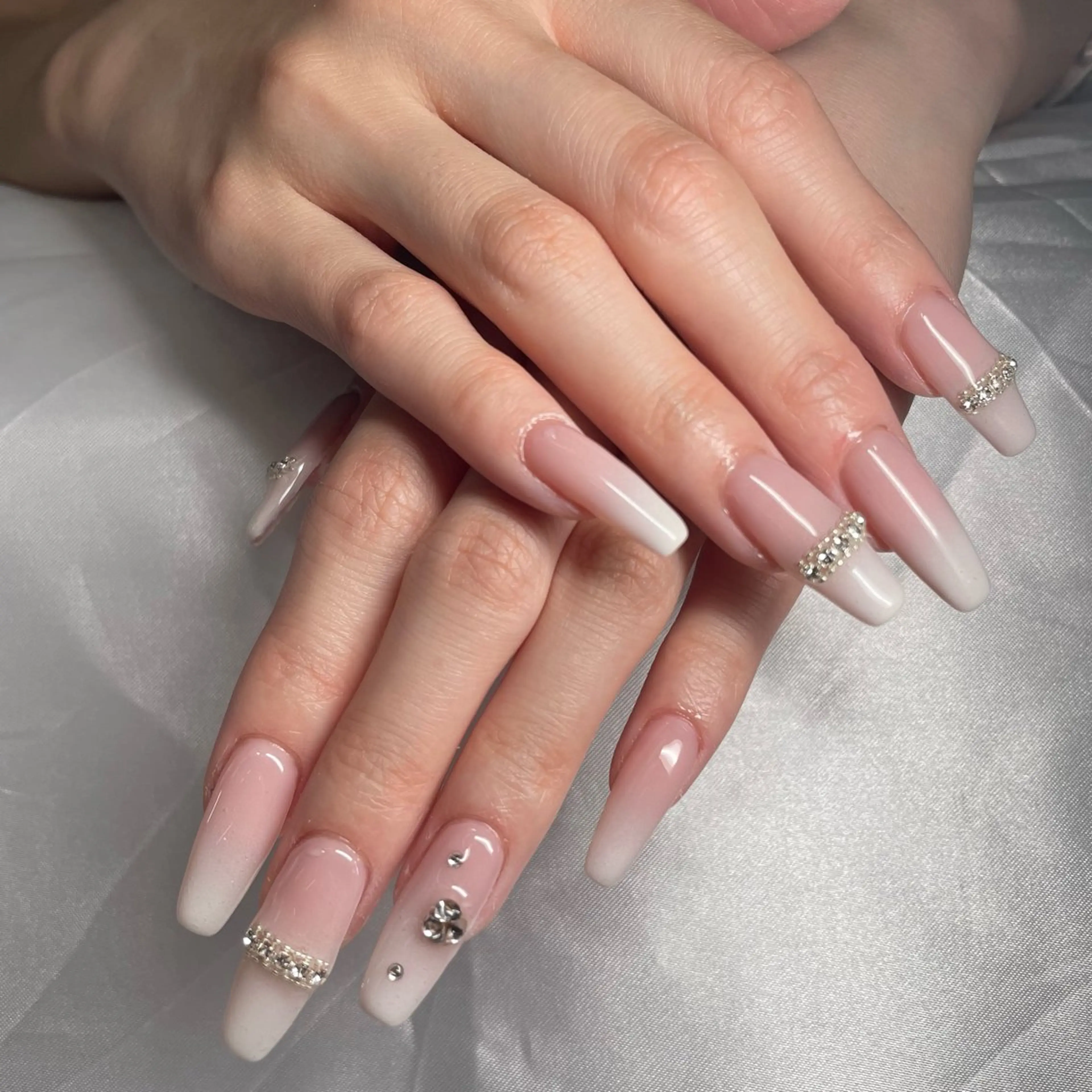 ネイル ハンドネイル WOLTOKYO池袋 ★chiakiのネイルデザイン