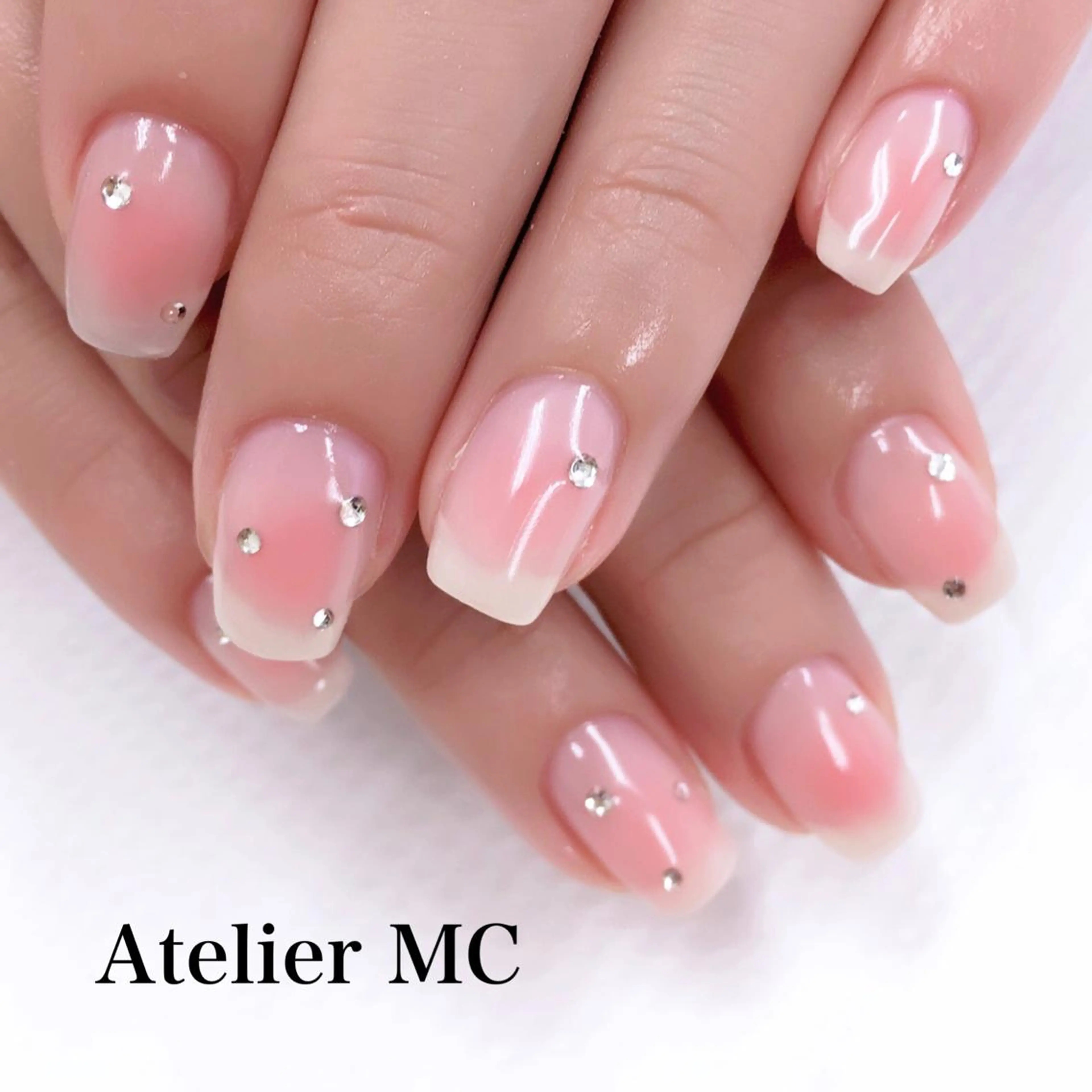 ネイル ストーンネイル ハンドネイル アトリエ エムシー 【新富町・東銀座】のネイルデザイン