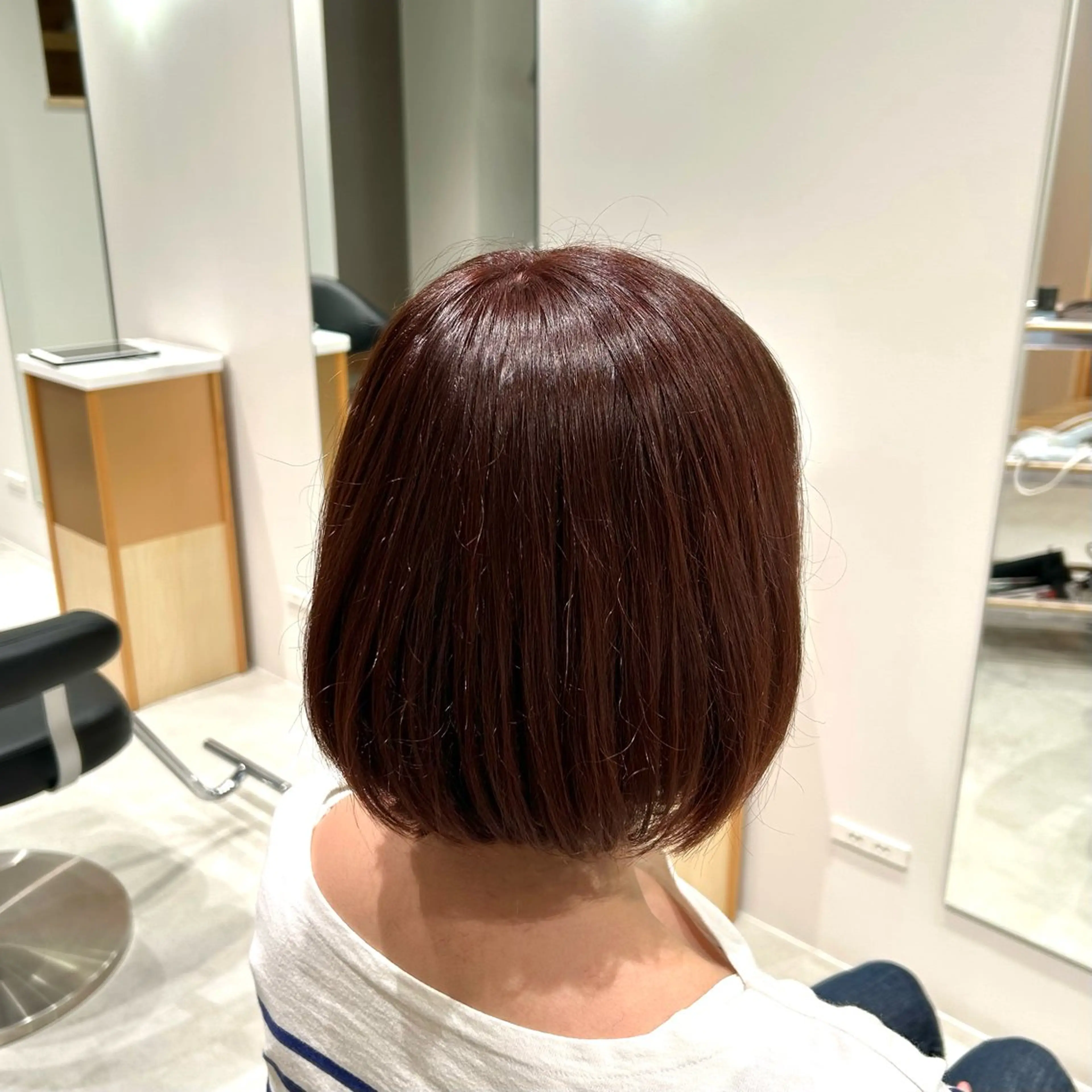 カラー 髙橋 舞衣のヘアスタイル
