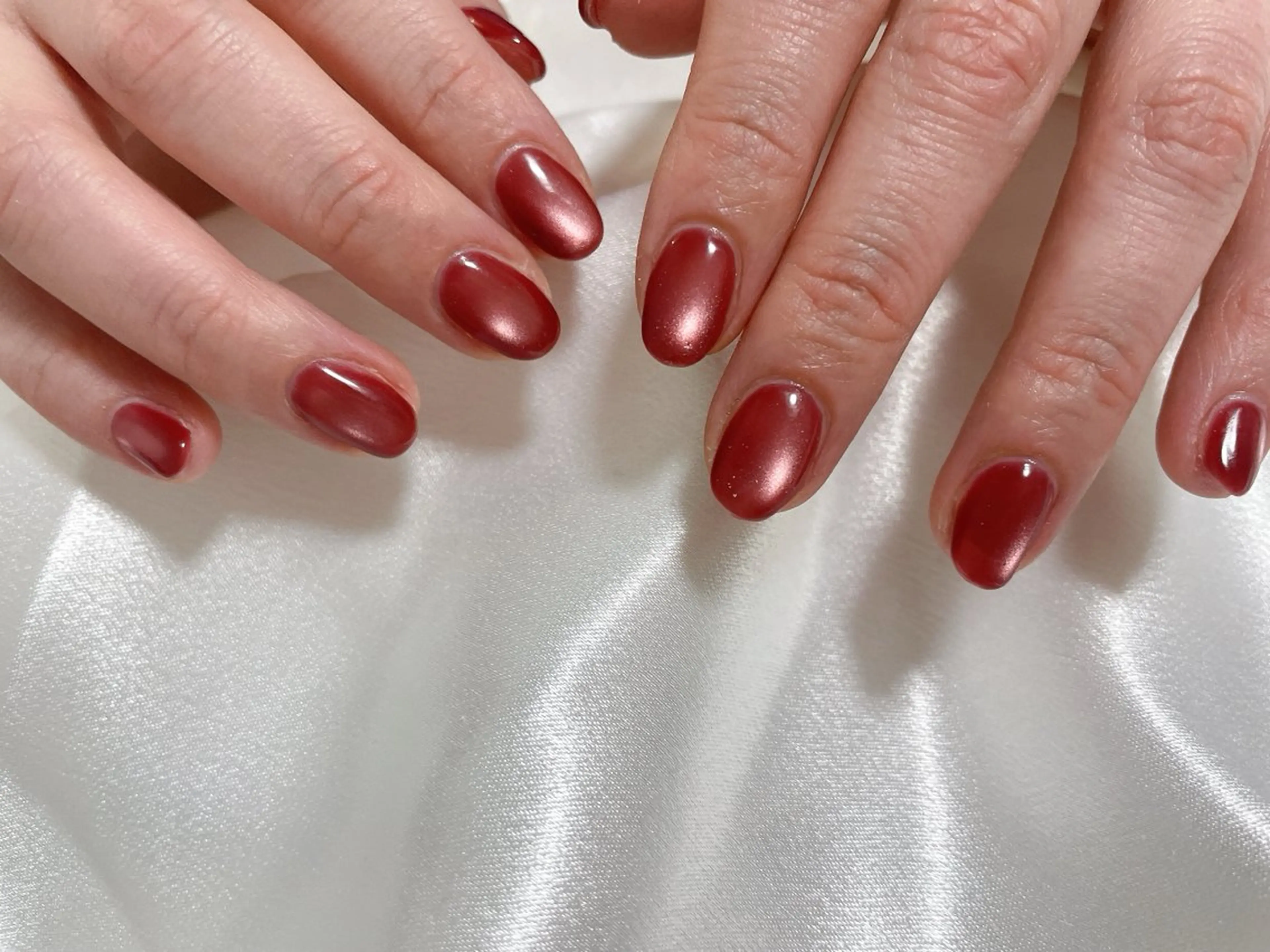 ネイル オーロラネイル ボルドー フットネイル フレンチネイル ジェルネイル ハンドネイル Mogu nail 二子玉川のネイルデザイン