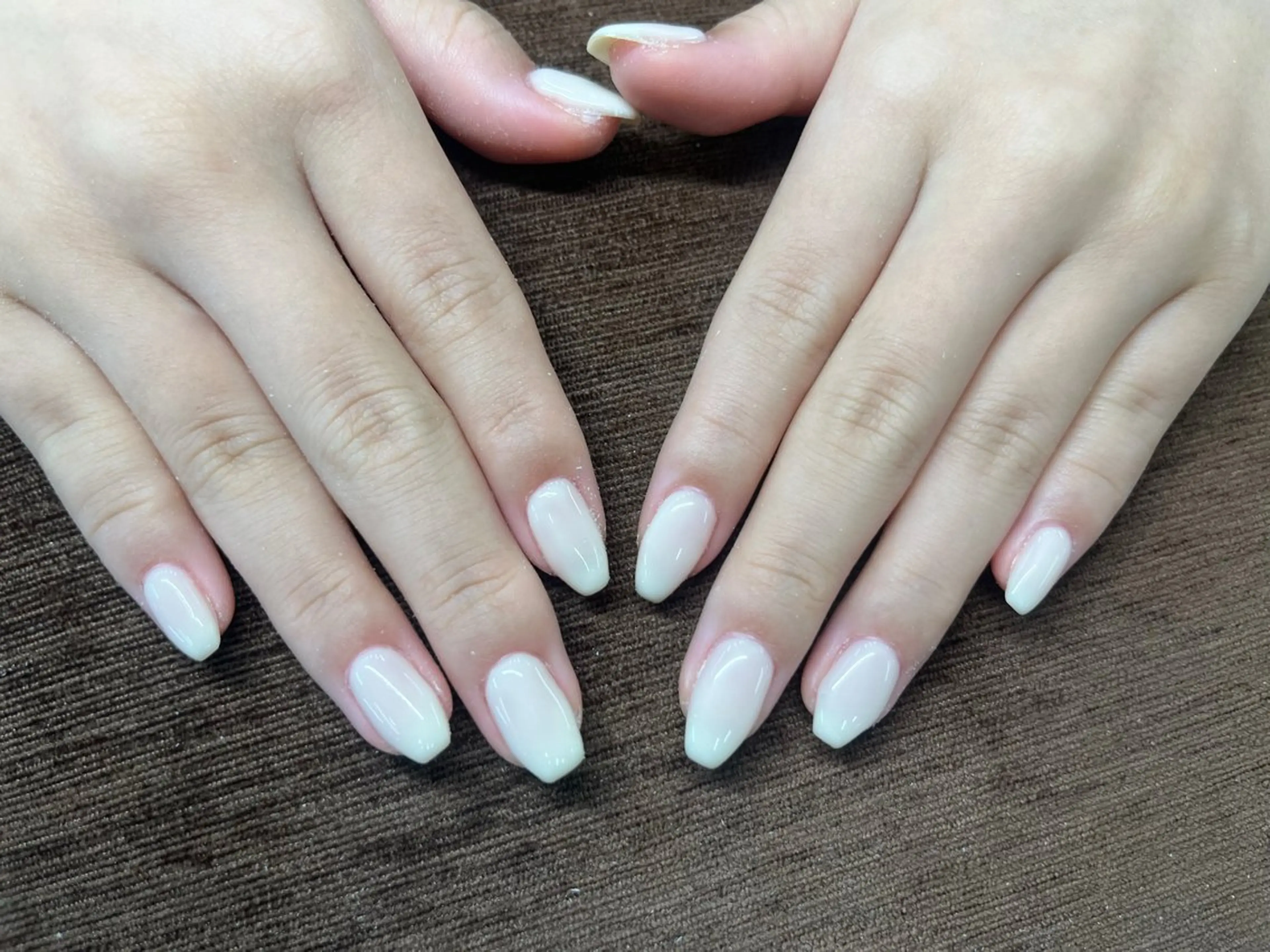 ネイル ワンカラーネイル MAXKELLY YUIのネイルデザイン