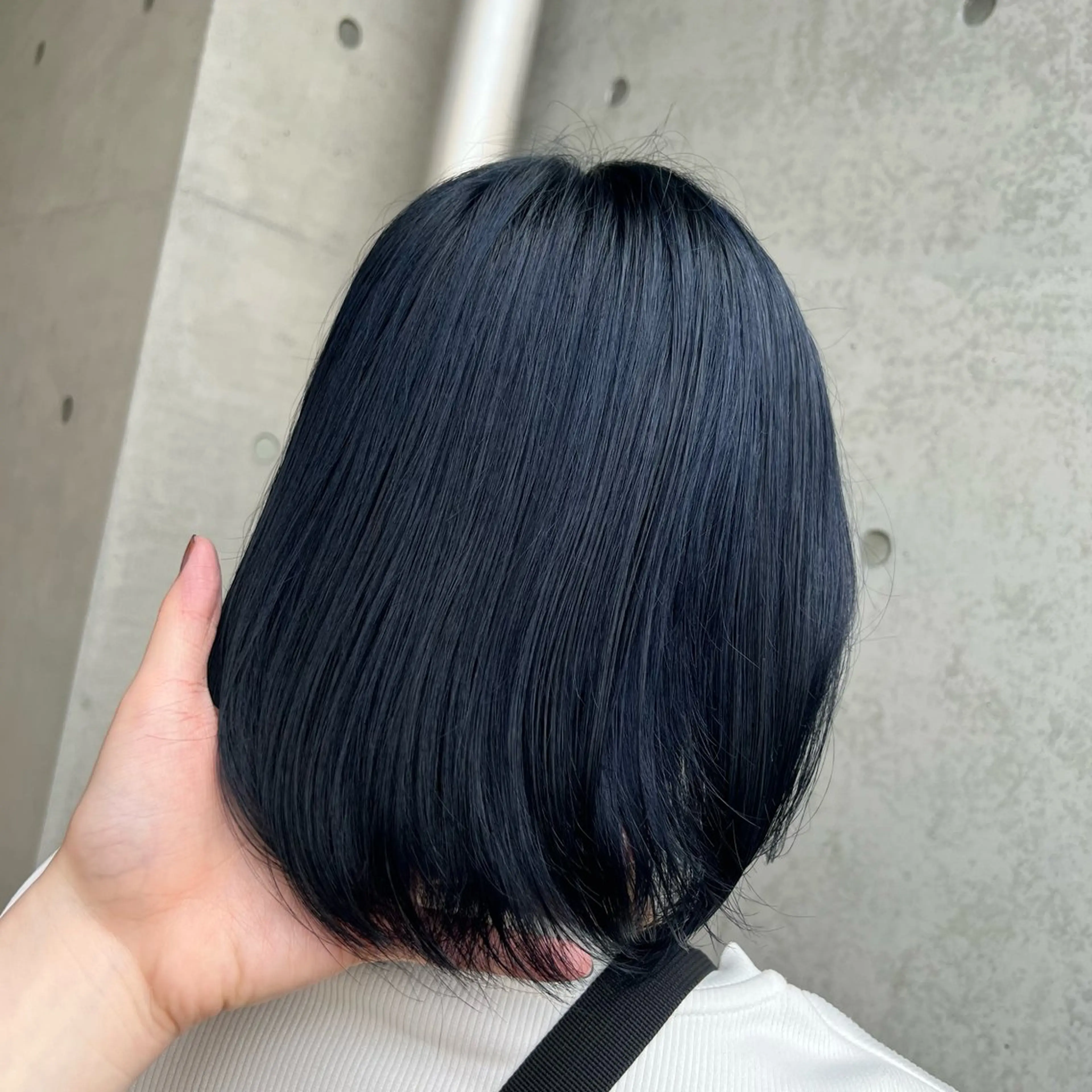 ショート カラー ブルーカラー ネイビーカラー ヘアカラー トリートメント stylist 🐶内藤 成香のヘアスタイル