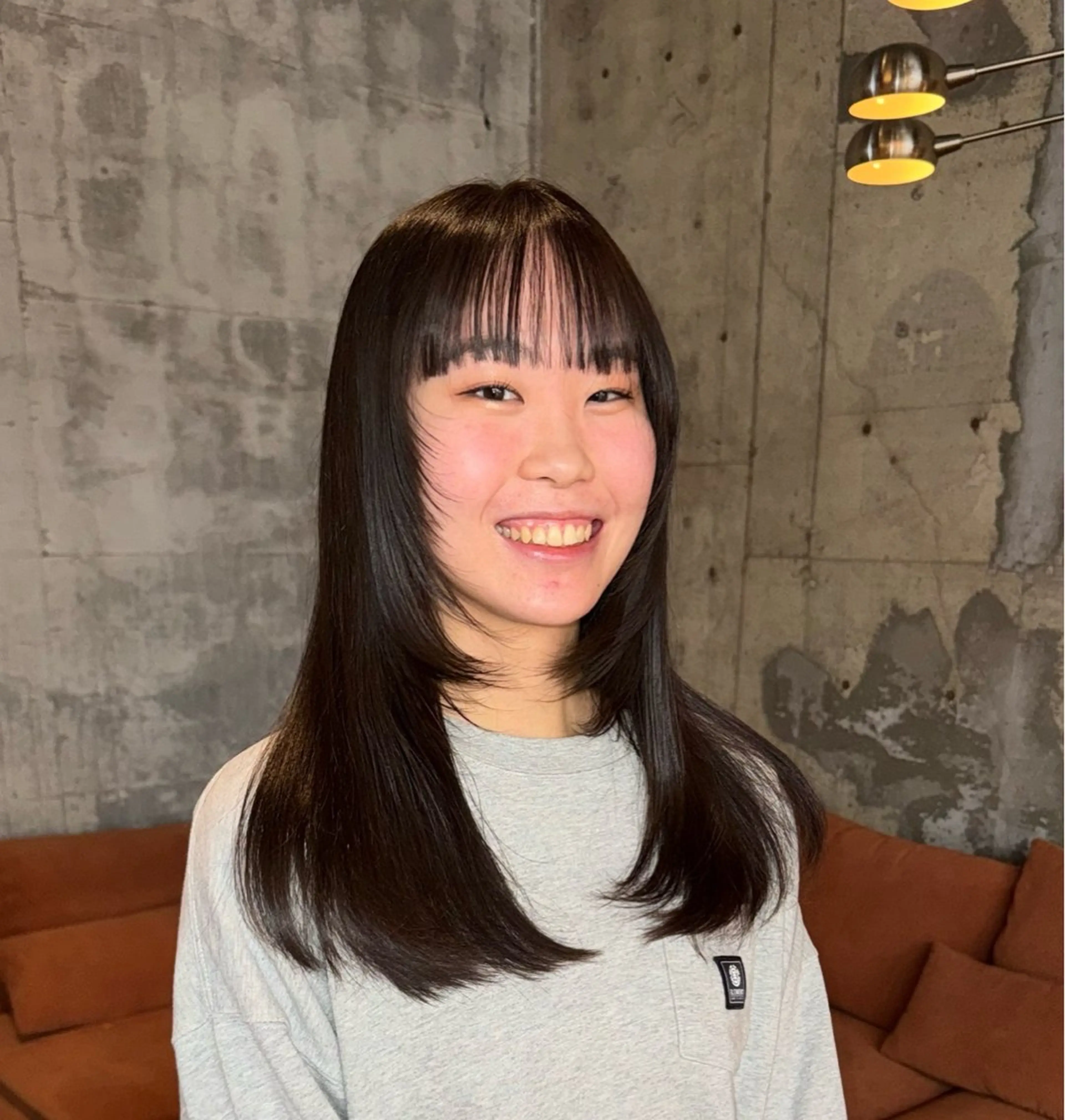 ロング レイヤーカット 澁谷 咲映のヘアスタイル