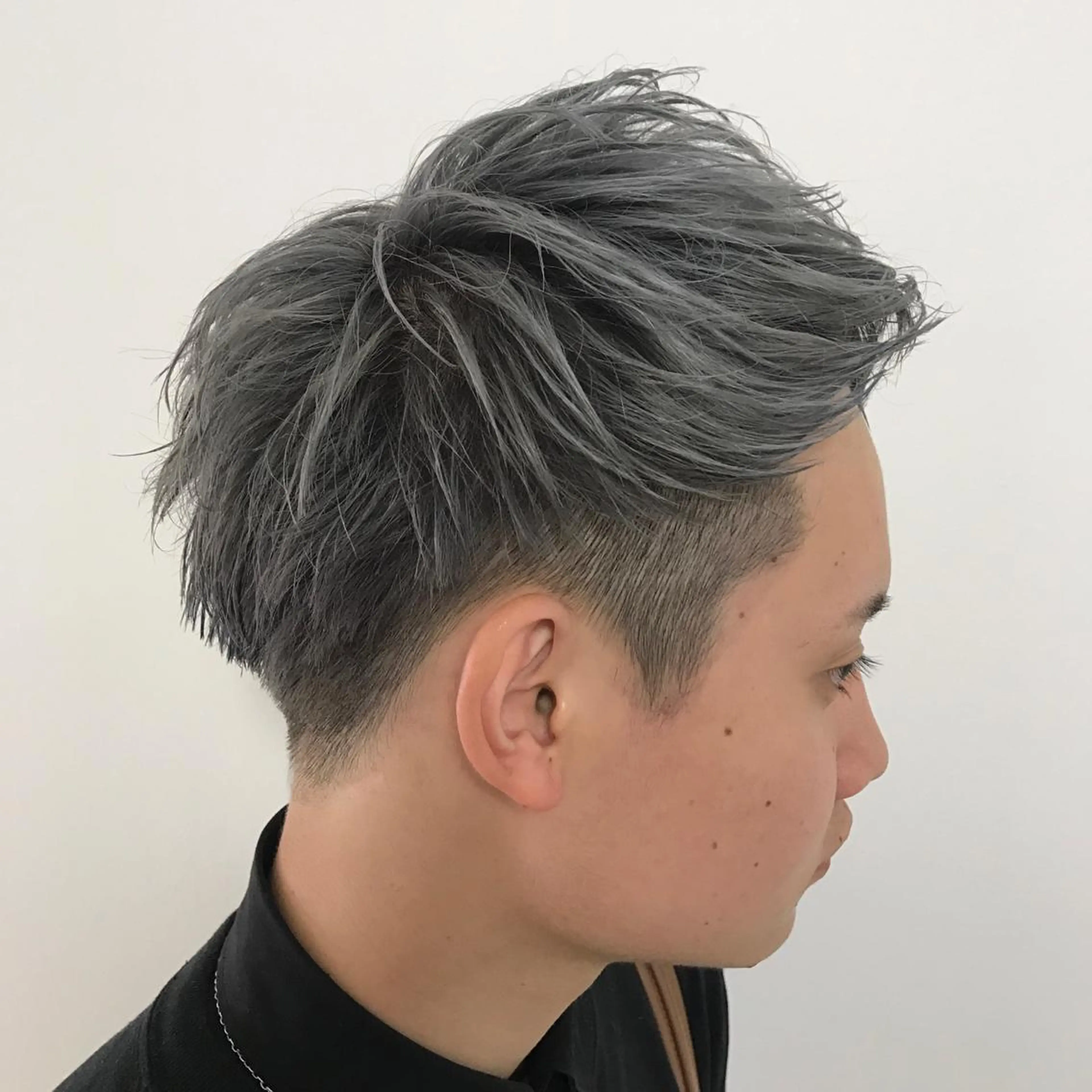 ショート カラー 西村あきや トレンド韓国ヘアのヘアスタイル