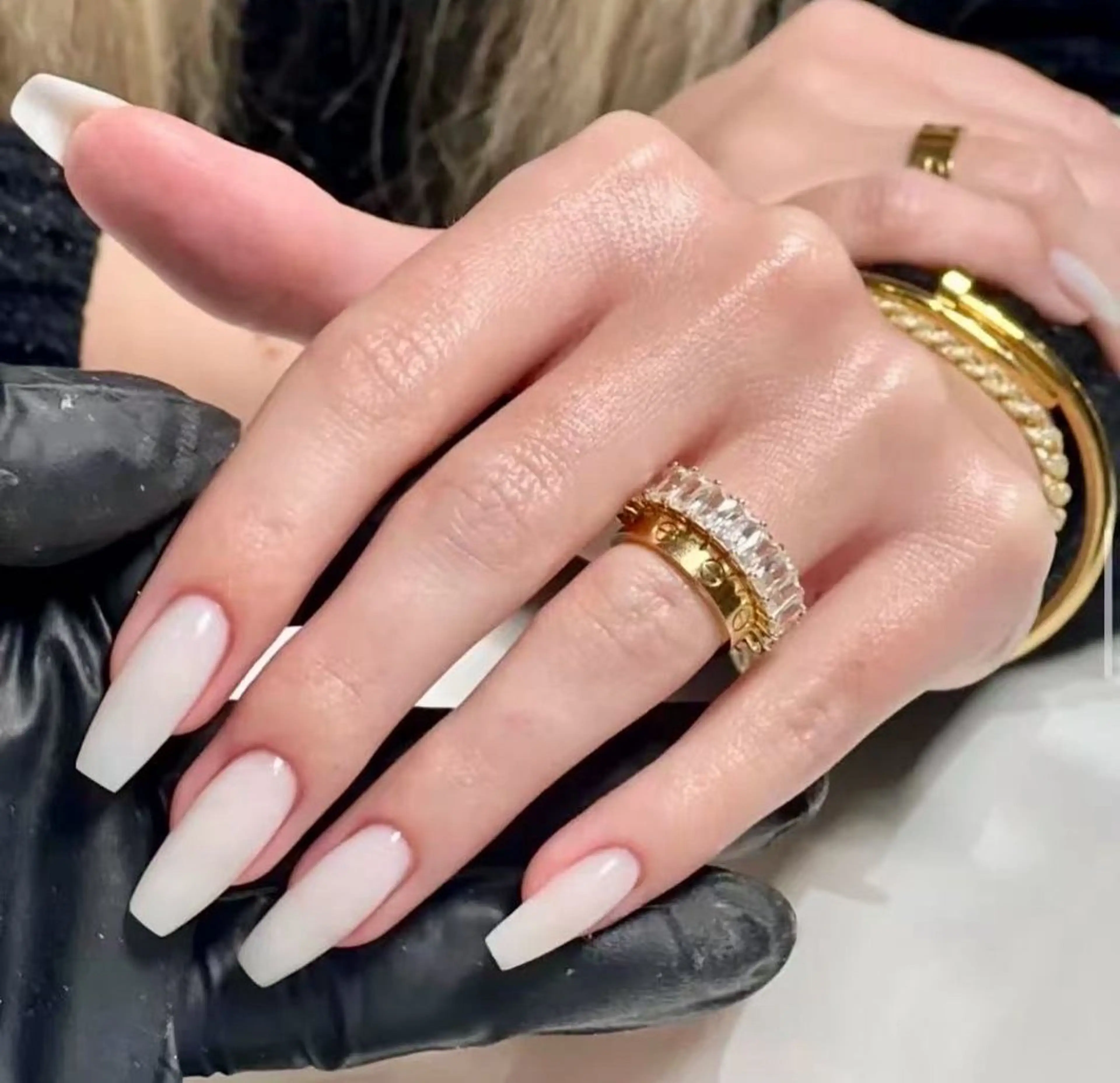 【HAND】海外話題°白女ネイルワンカラー☆選べるホワイトの写真