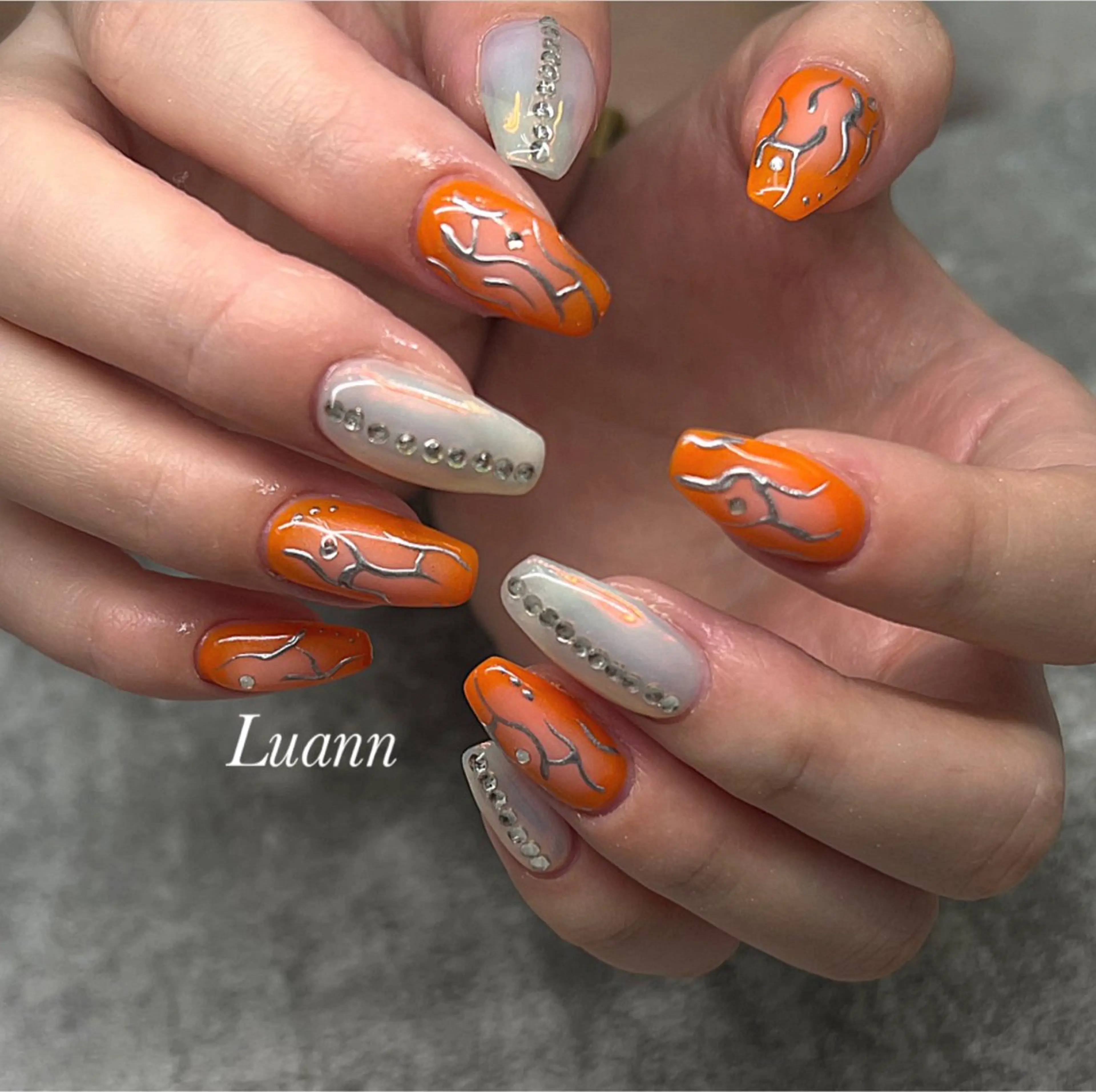 ネイル オーロラネイル 韓国ネイル オレンジ 夏ネイル ハンドネイル Luann nail所属・Luann nail Sakiのネイルデザイン