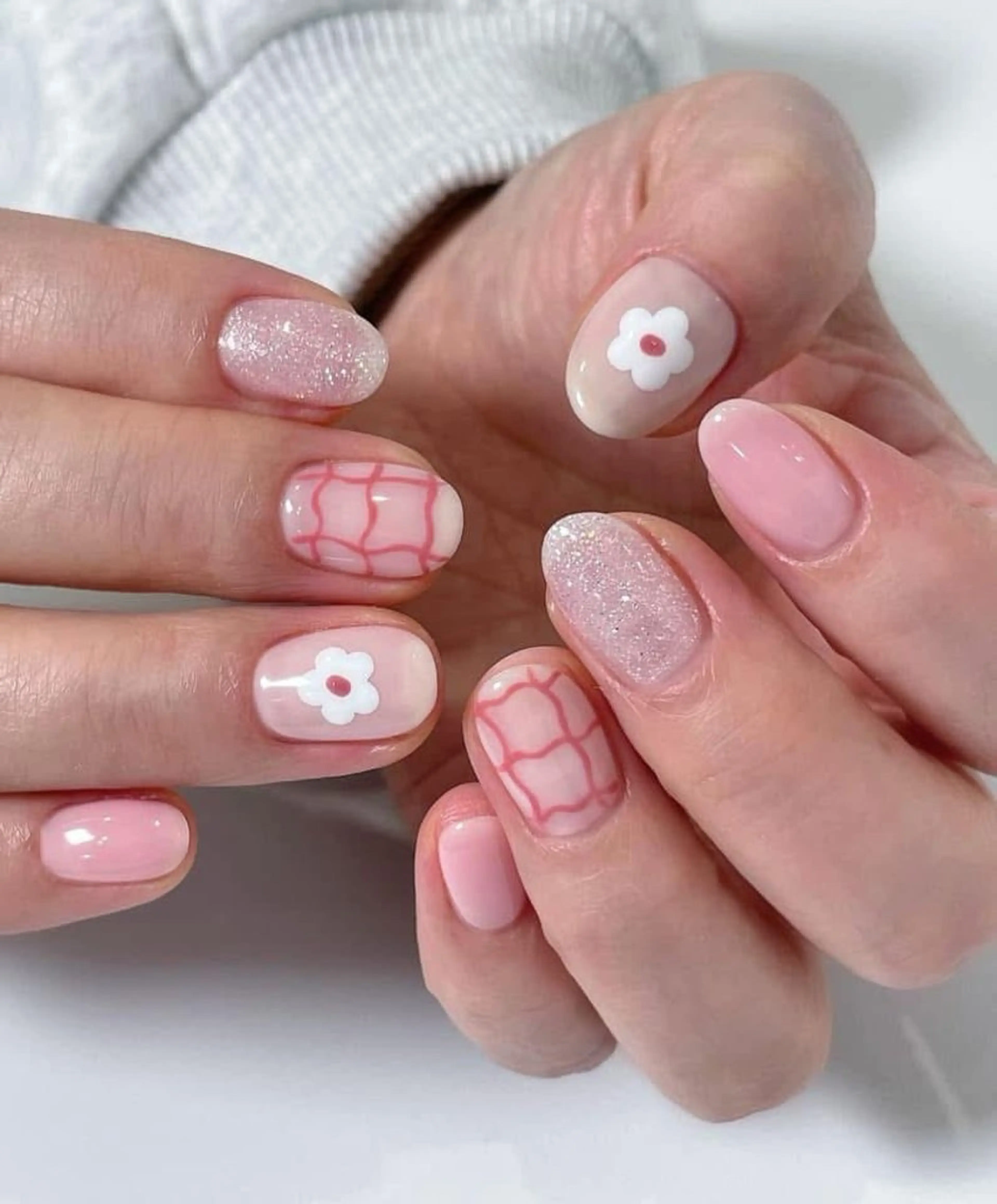 ネイル アートネイル 成人式 ジェルネイル ニュアンスネイル ネイルチップ Kora Nailのネイルデザイン