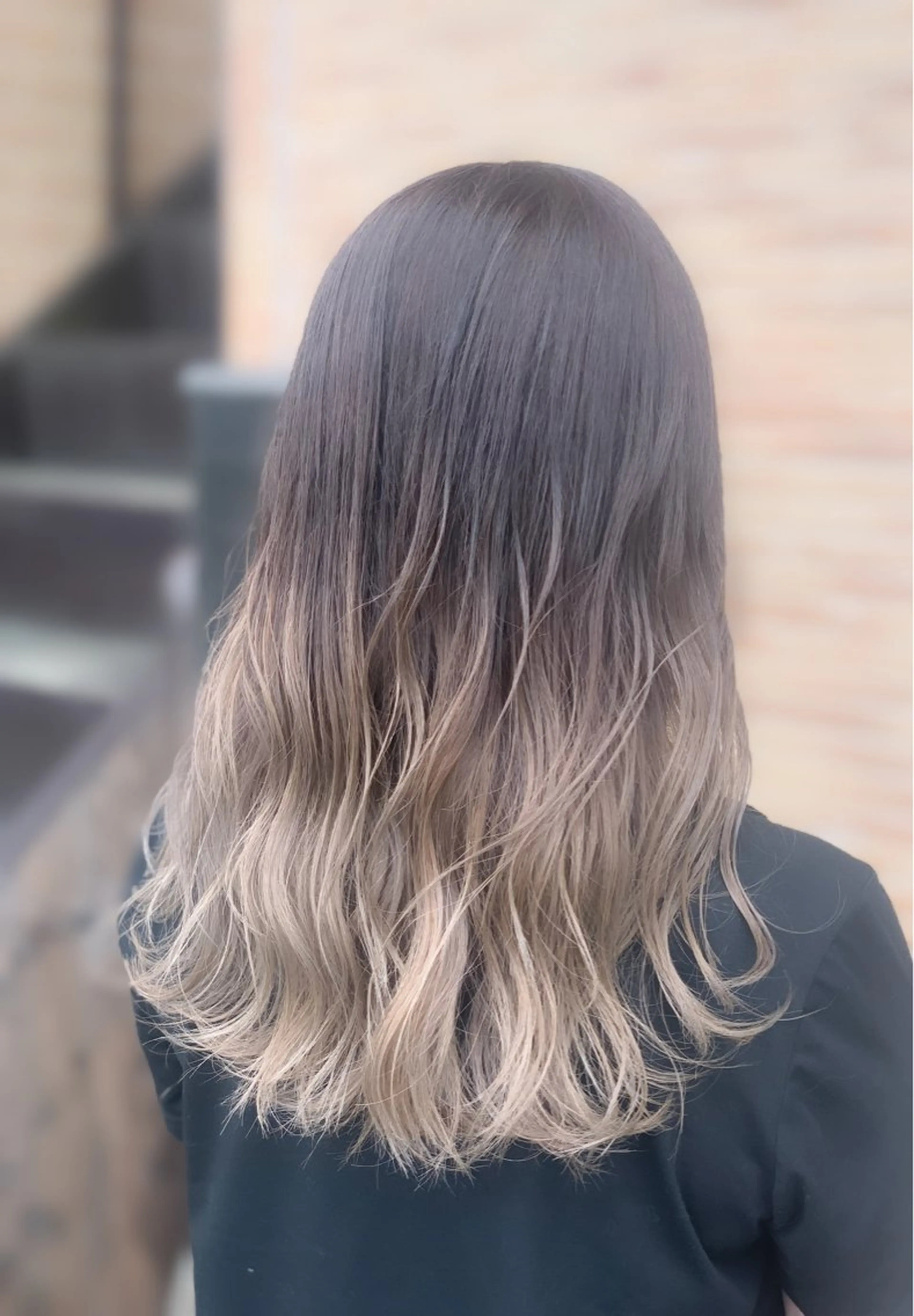 ロング ボブ ハイライト 髪質改善 韓国風ヘア レイヤーカット ヘアカラー トリートメント ank classic hair【アンククラシックヘアー】所属・バレイヤージュ ハイライト　齋藤祐哉のヘアスタイル