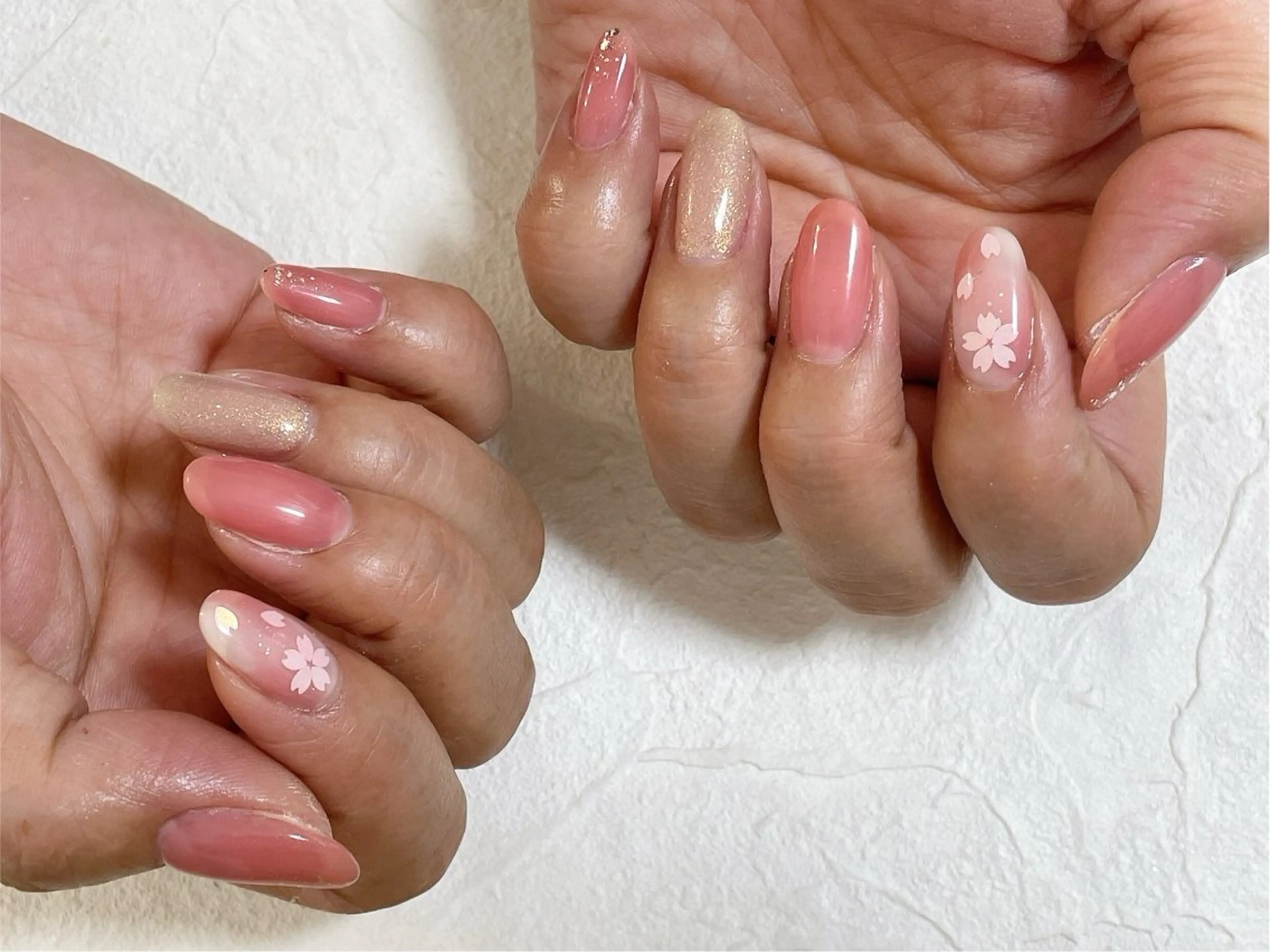 ネイル オーロラネイル フラワーネイル フットネイル フレンチネイル ジェルネイル ハンドネイル kiki nail たまプラーザのネイルデザイン