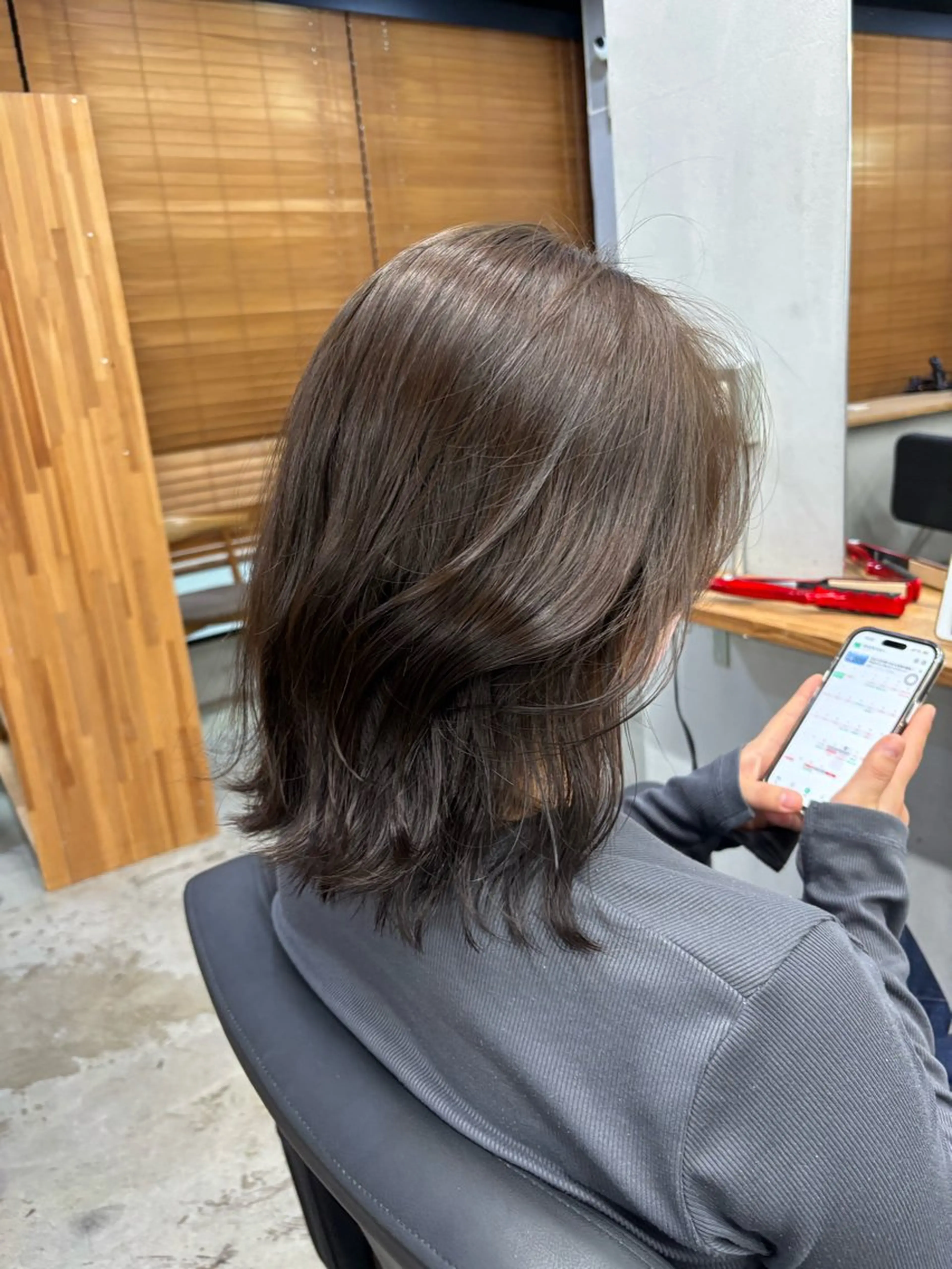 ミディアム カラー カット ヘアカラー mono / Manatoのヘアスタイル