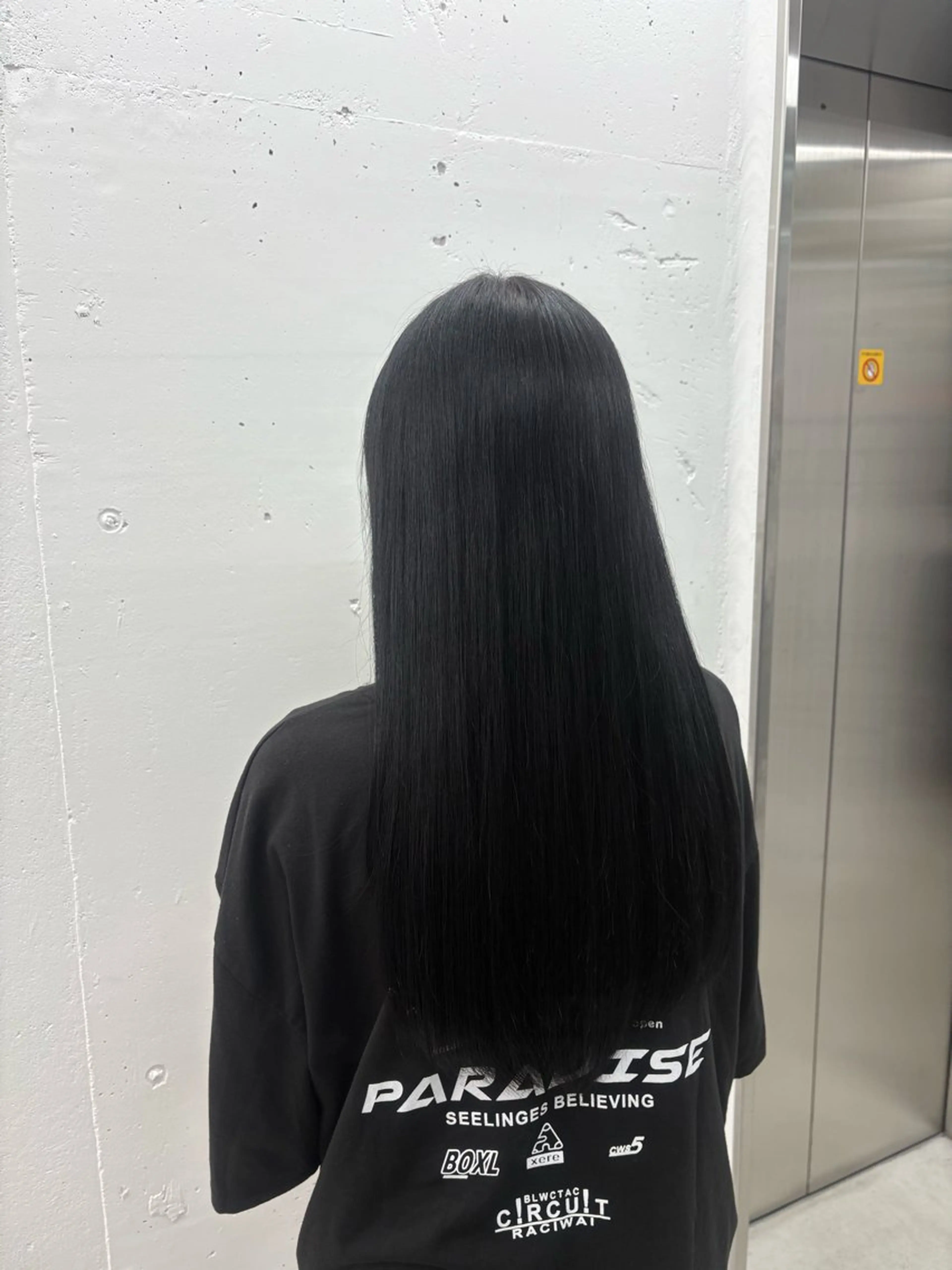 ロング カラー 黒髪 ヘアカラー 🌟ゆりあ🌟 JILLSTUDIOのヘアスタイル