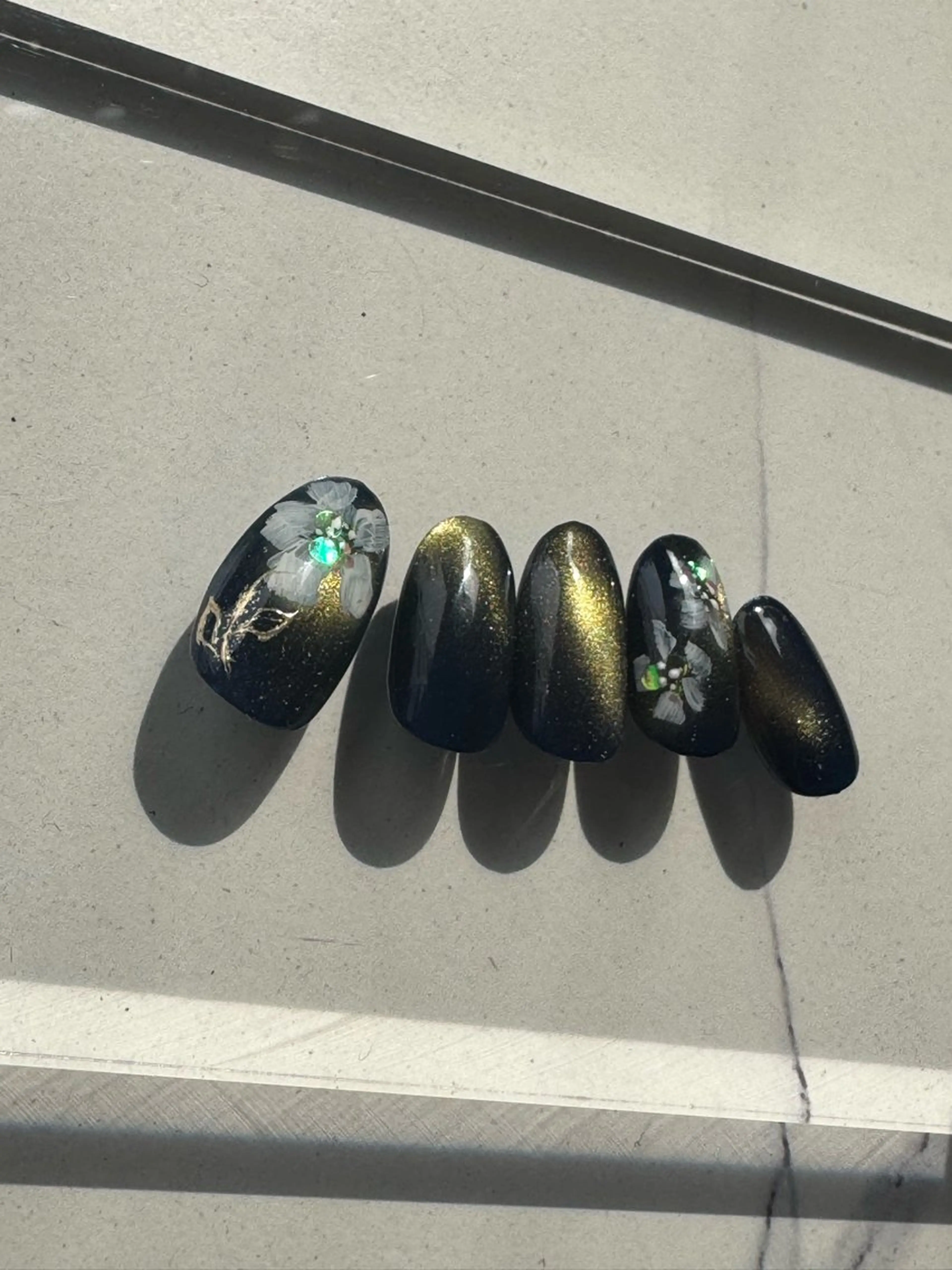 ネイル K. NANAのネイルデザイン