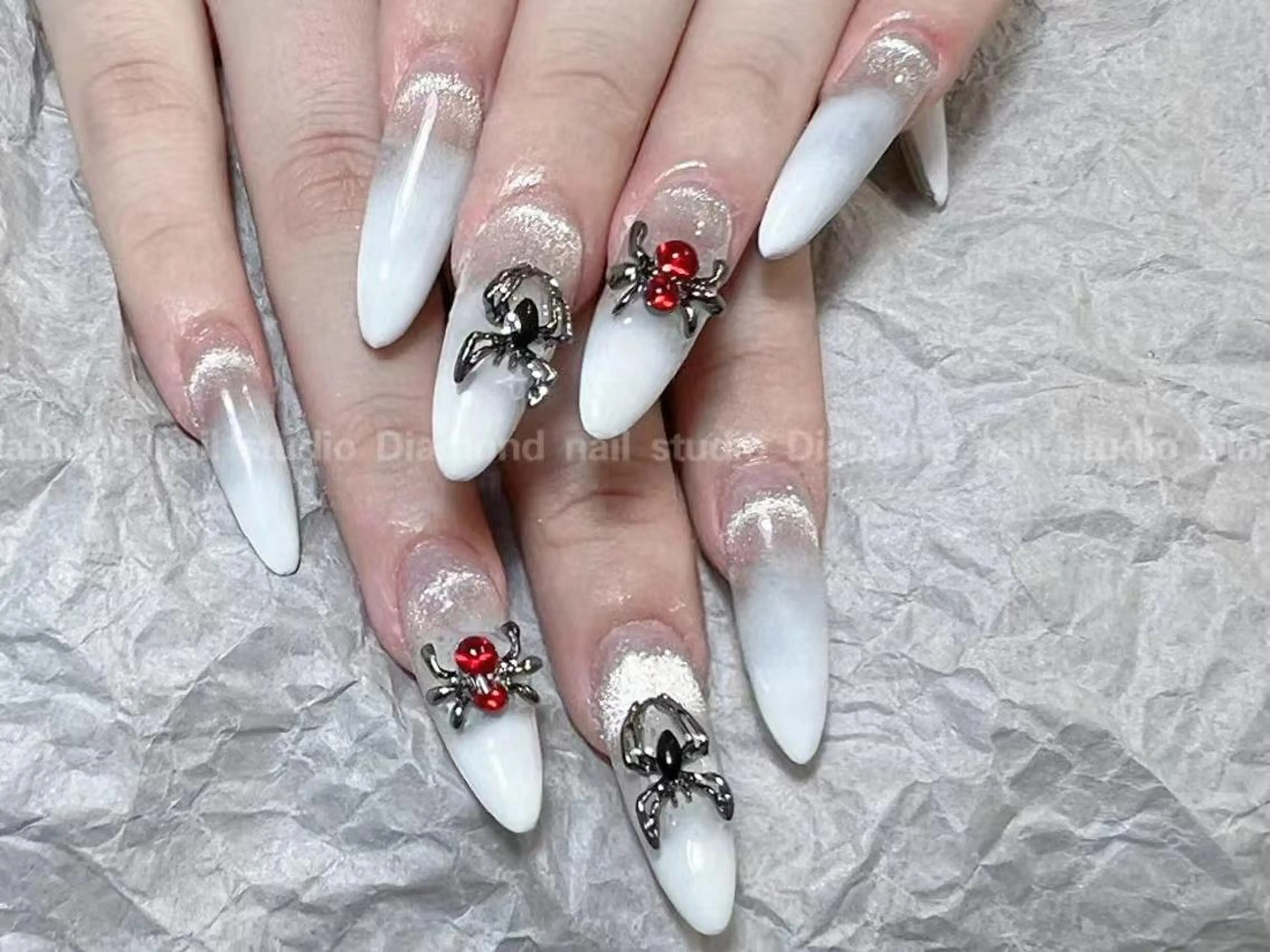 ネイル ハンドネイル DIAMOND 💦のネイルデザイン