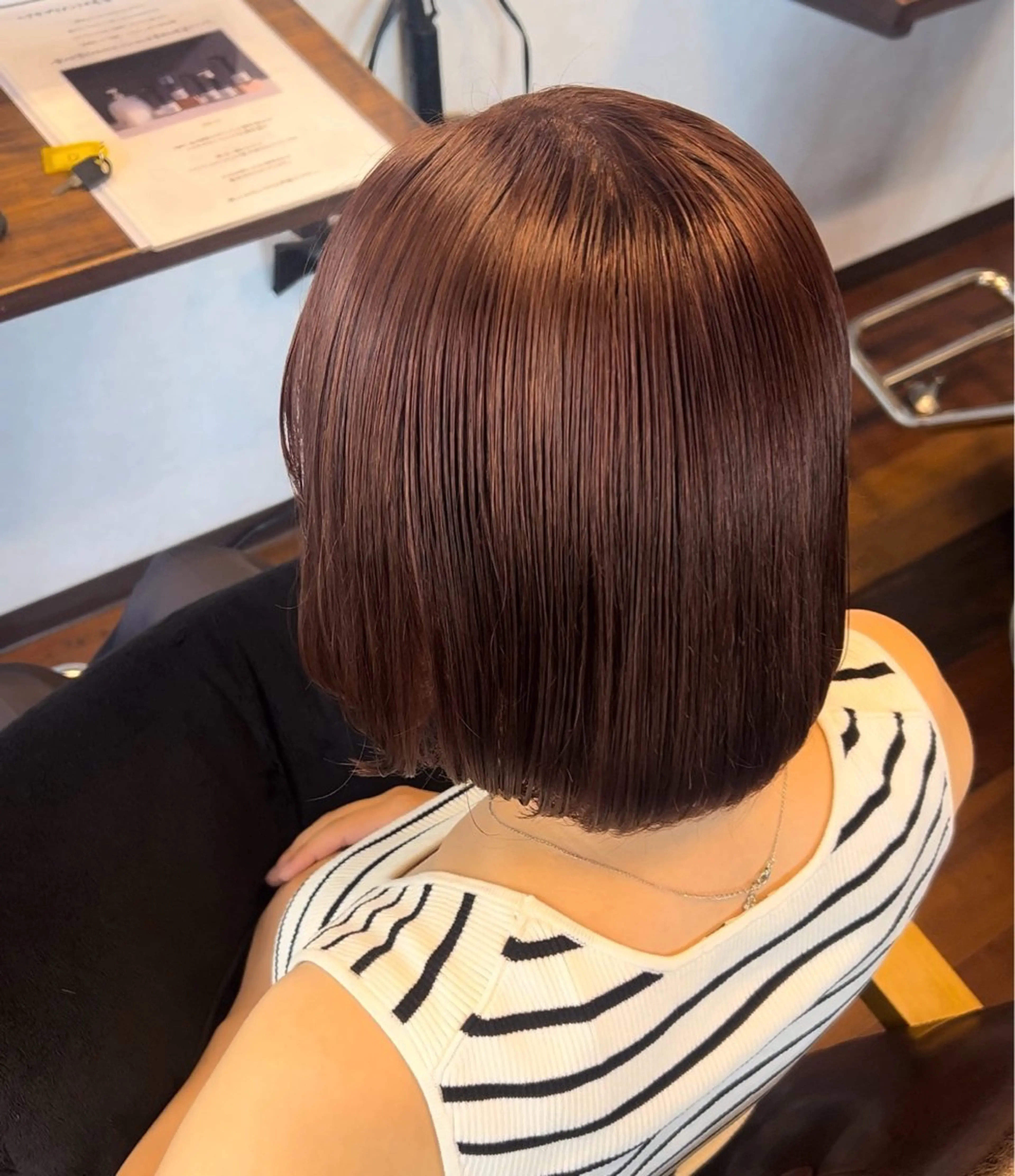 ショート カラー ラベンダーカラー ローズカラー ヘアカラー 東尾 凜のヘアスタイル