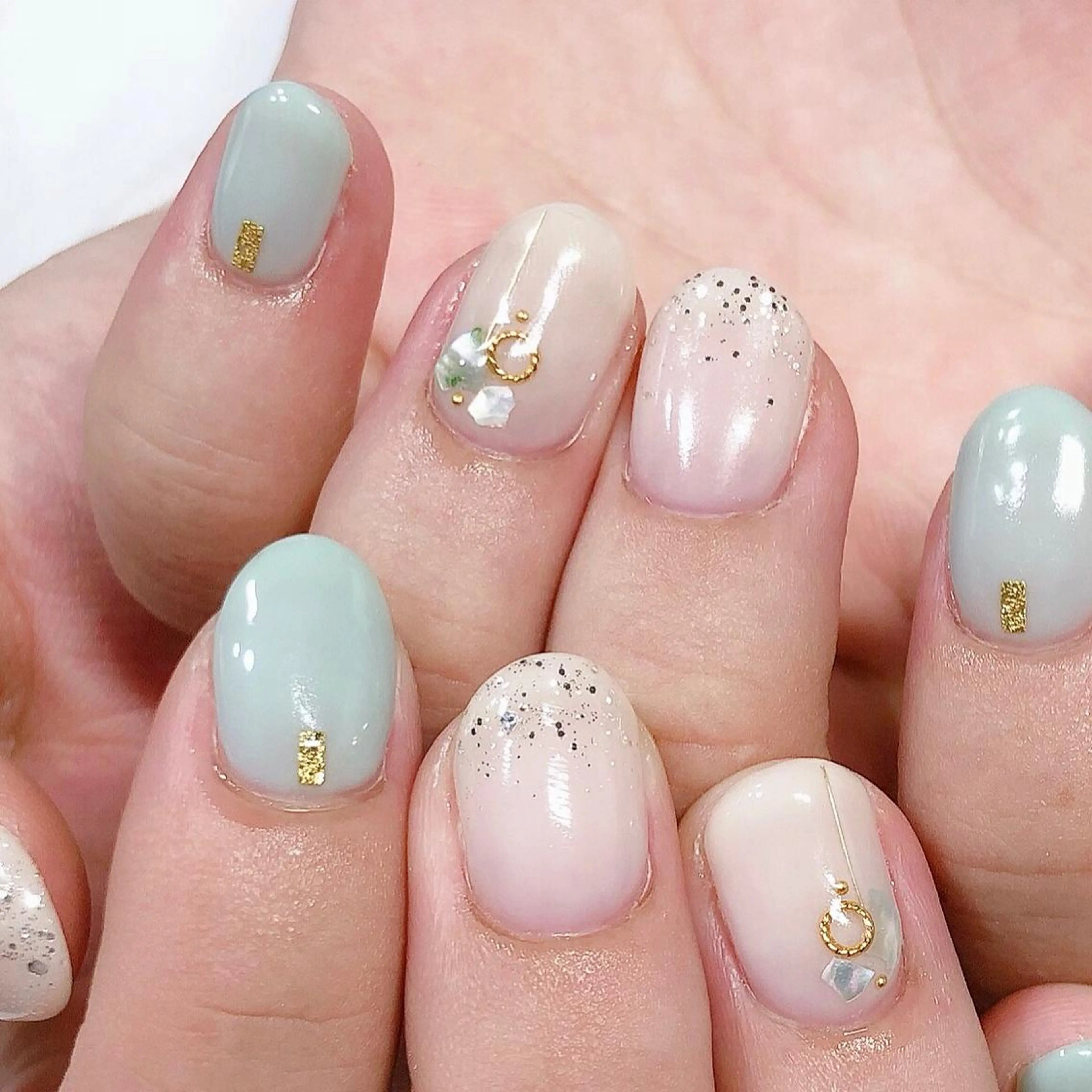 ネイル ジェルネイル シンプルネイル 東 千夏のネイルデザイン