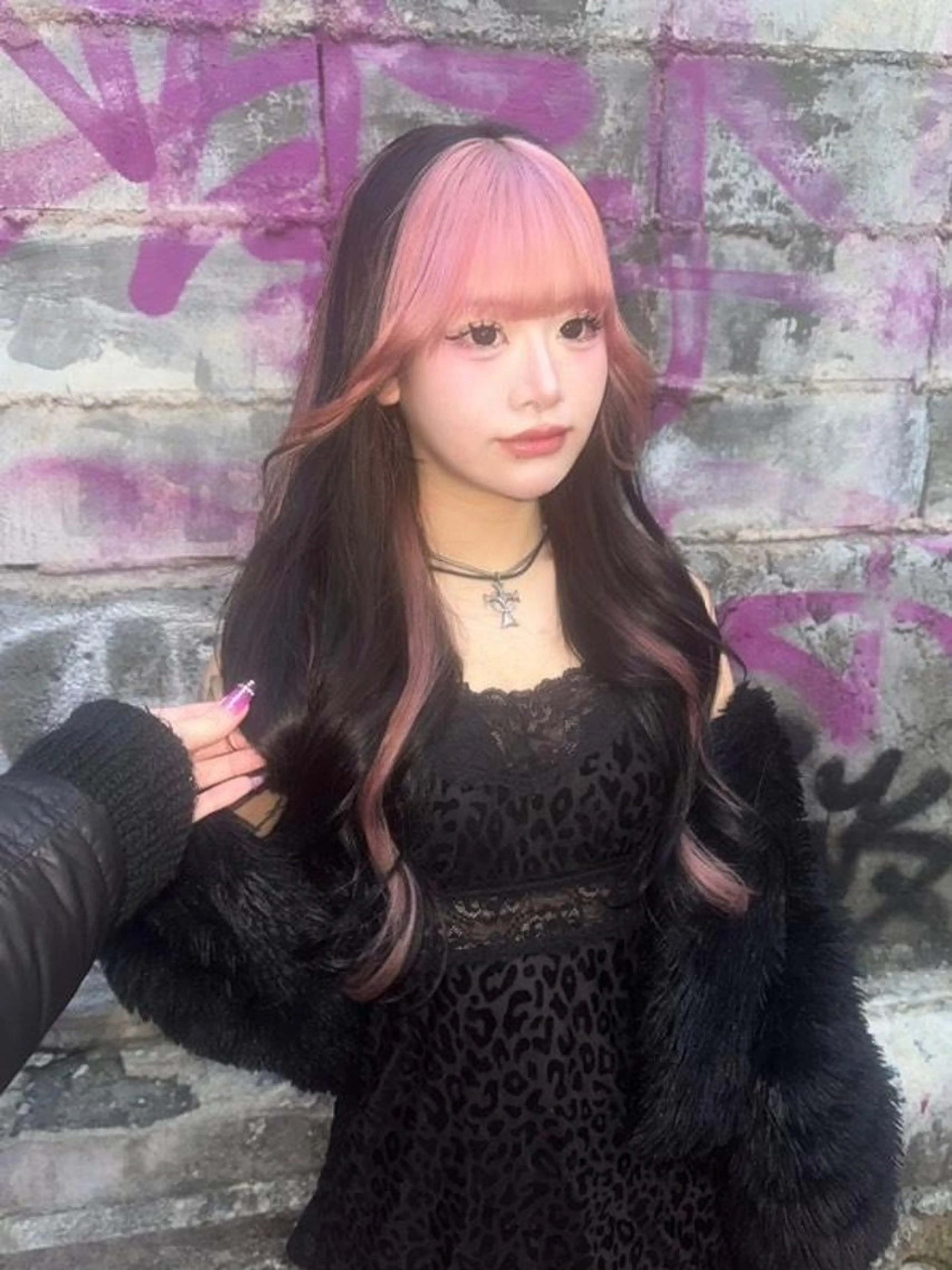 デザインカラー👱🏻‍♀️🎨⚡️〜（髪の長さで料金が変わります🙏🏻詳細をご覧ください）の写真