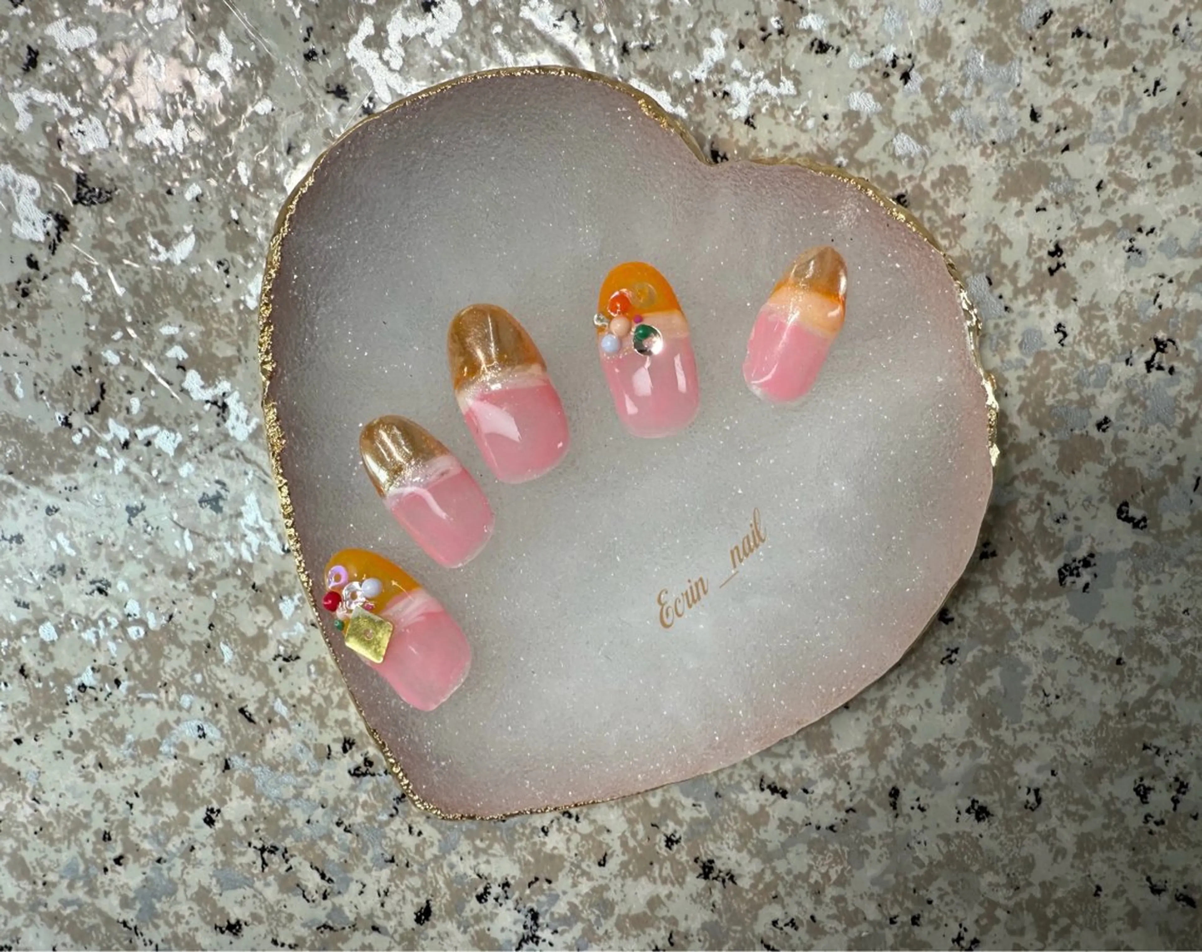 ネイル NailSalon✨ Écrinエクランのネイルデザイン