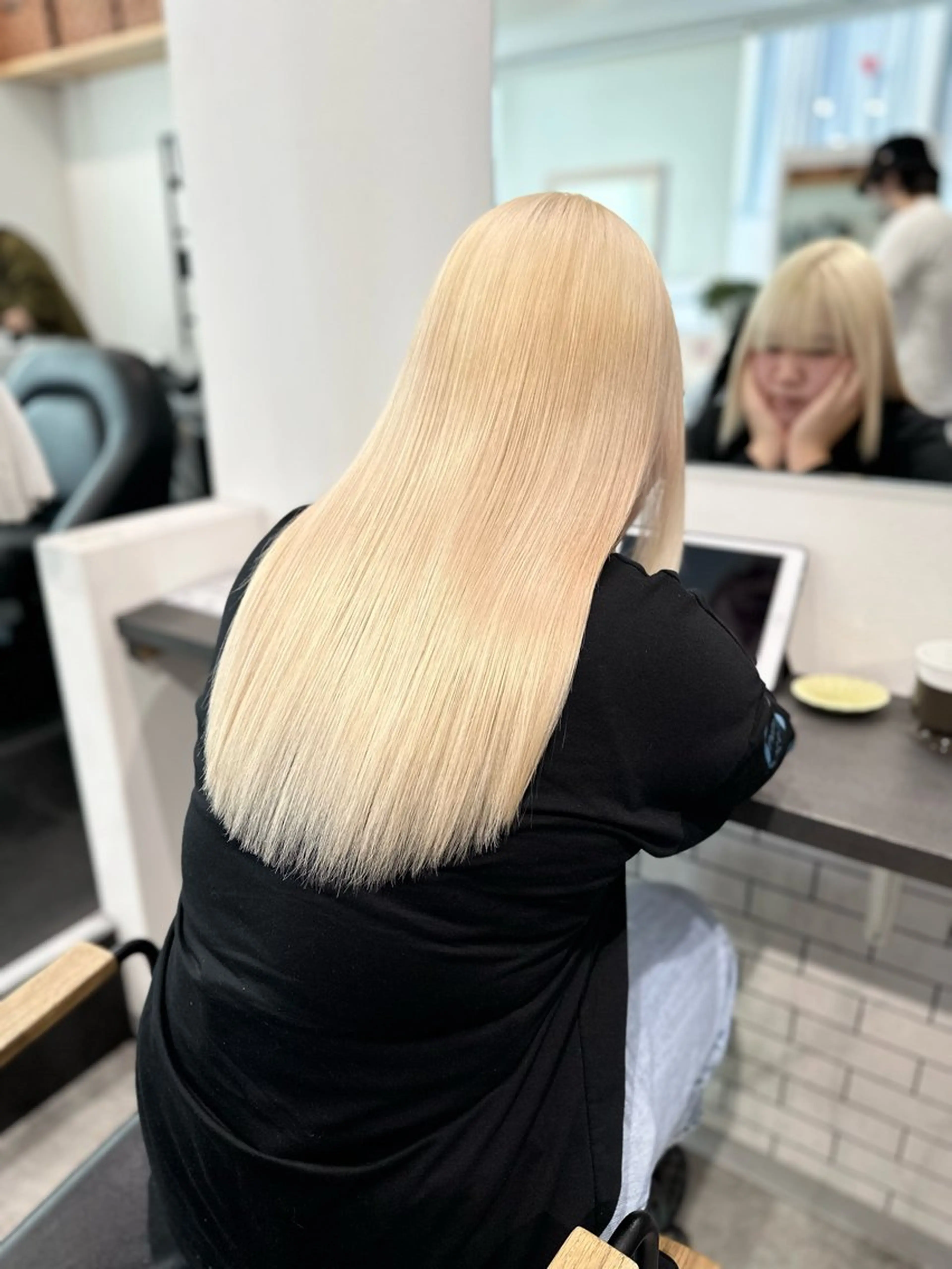 ロング カラー ヘアカラー ハイトーン /ブリーチ/miyuのヘアスタイル