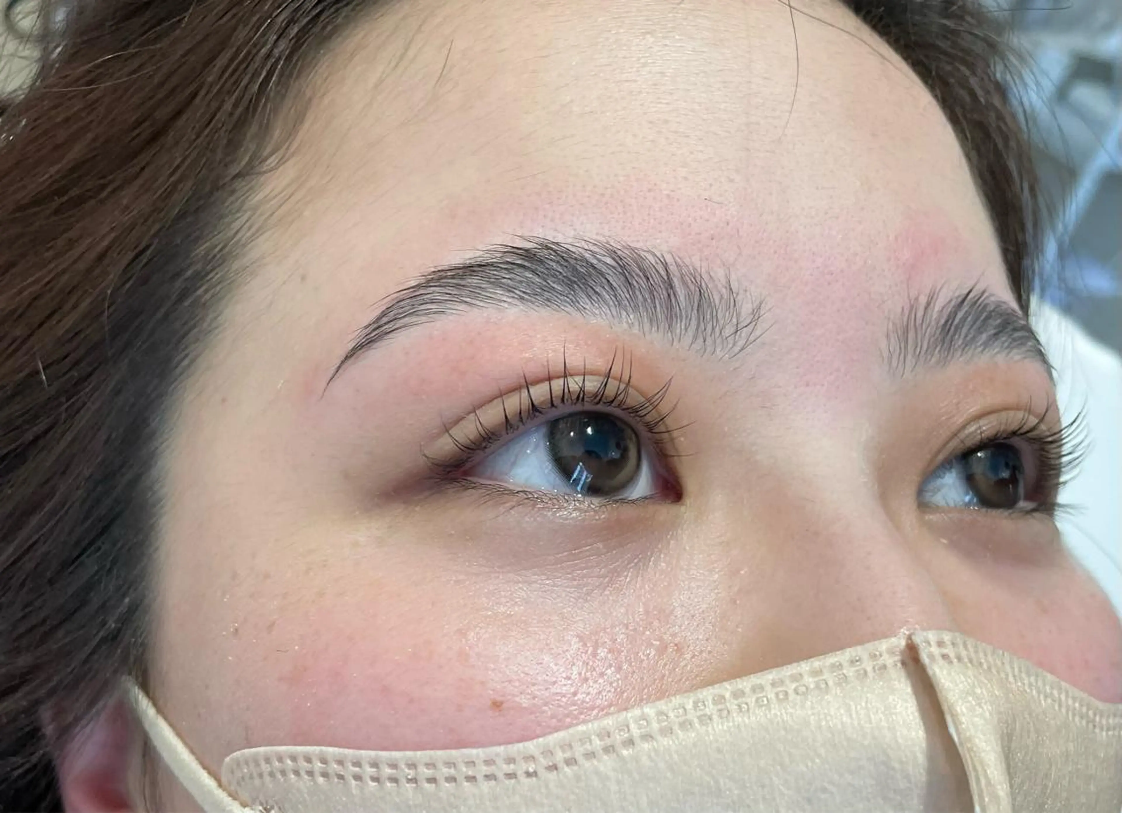 マツエク・マツパ アイブロウ ハリウッドブロウリフト ナチュラル Dealo京橋店所属・シノ🌿 / Dealo京橋店のマツエク・マツパデザイン