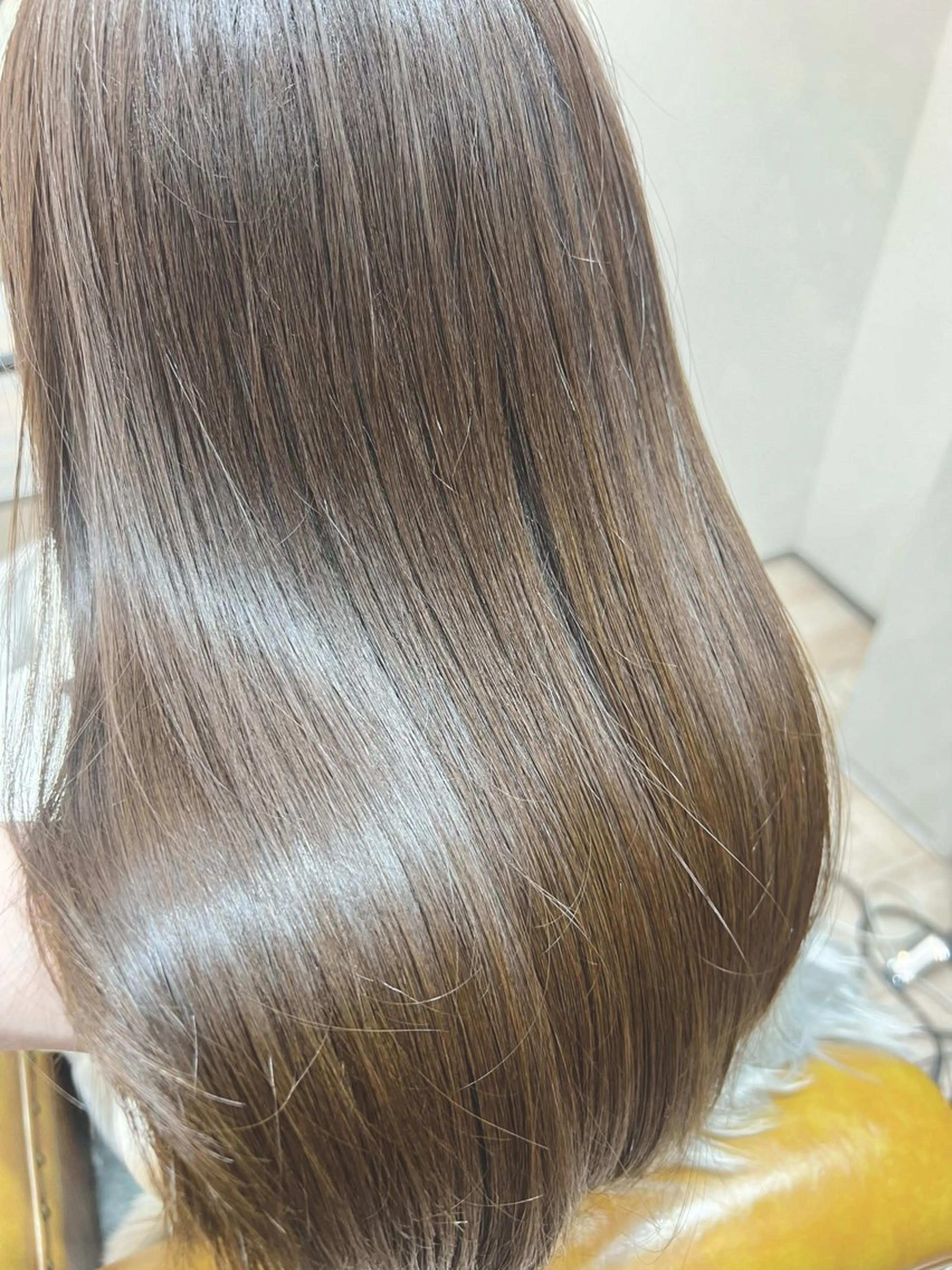 ロング 小山 ヨシタカのヘアスタイル