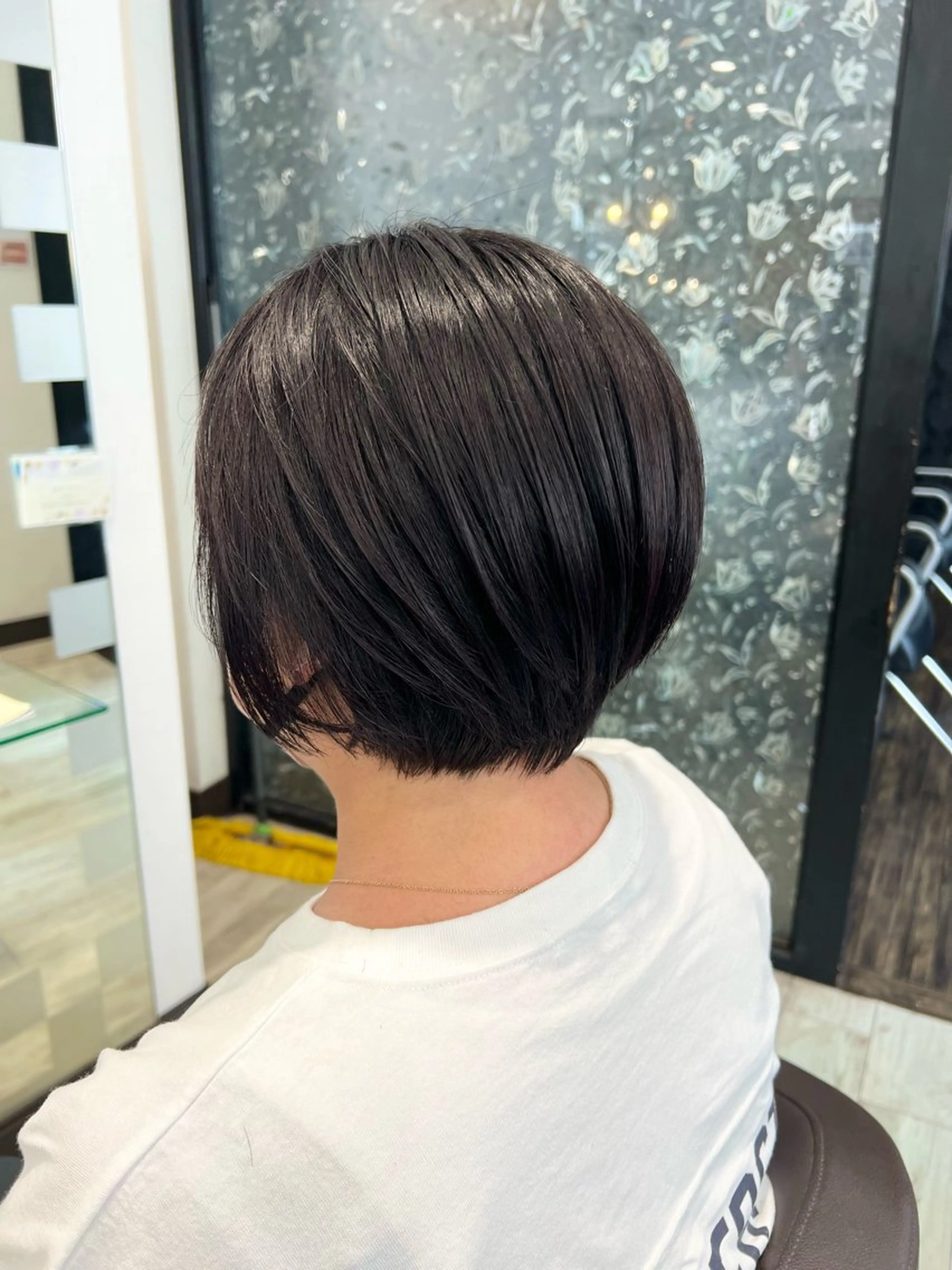 ショート カラー 透明感カラー トリートメント kataoka ryotaのヘアスタイル