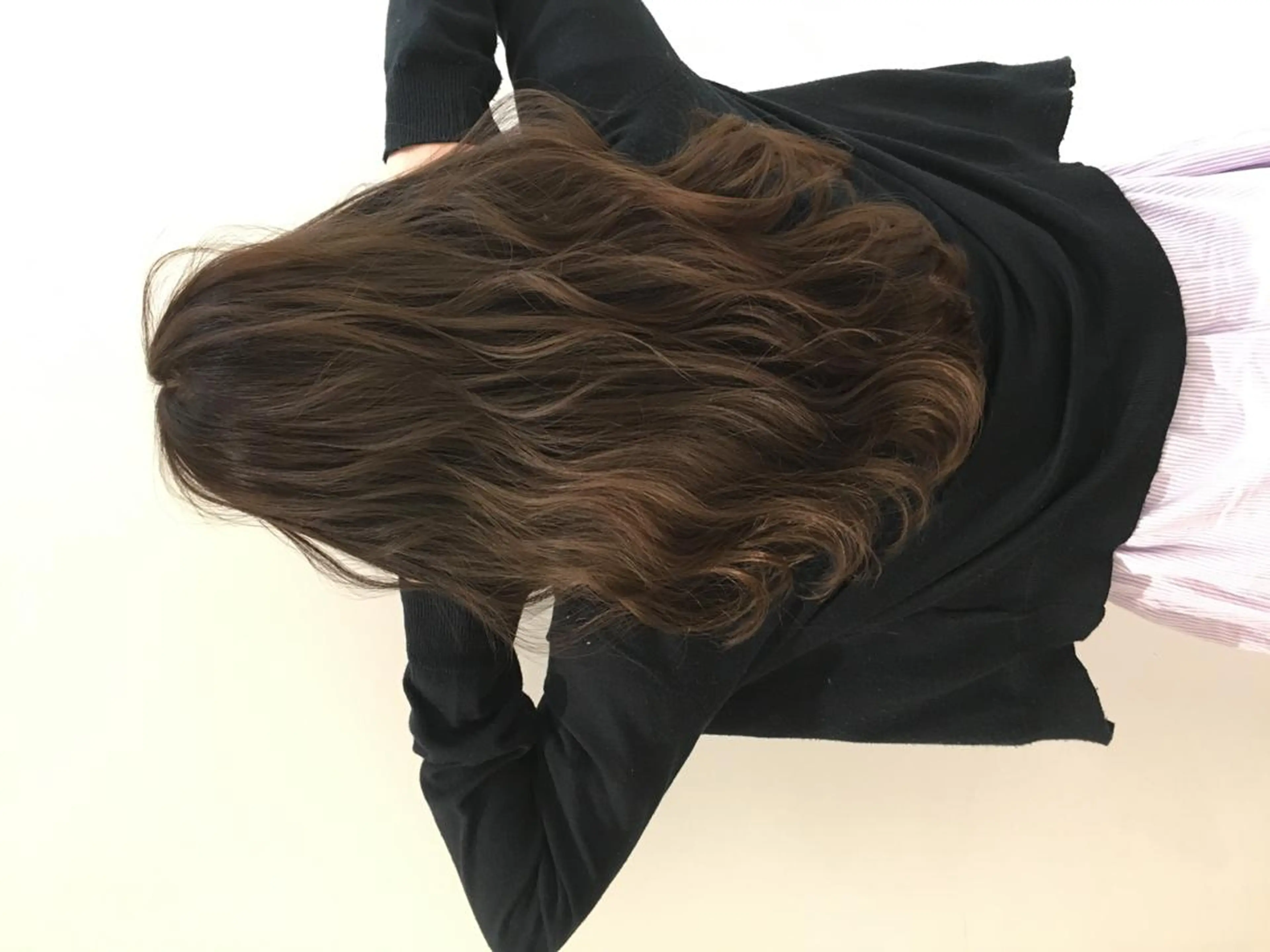 ミディアム due hair 京都駅前店 MILBON オージュア認定サロン【デューヘアー】所属・ハイトーンブリーチ 土坂　由志【京都】のヘアスタイル