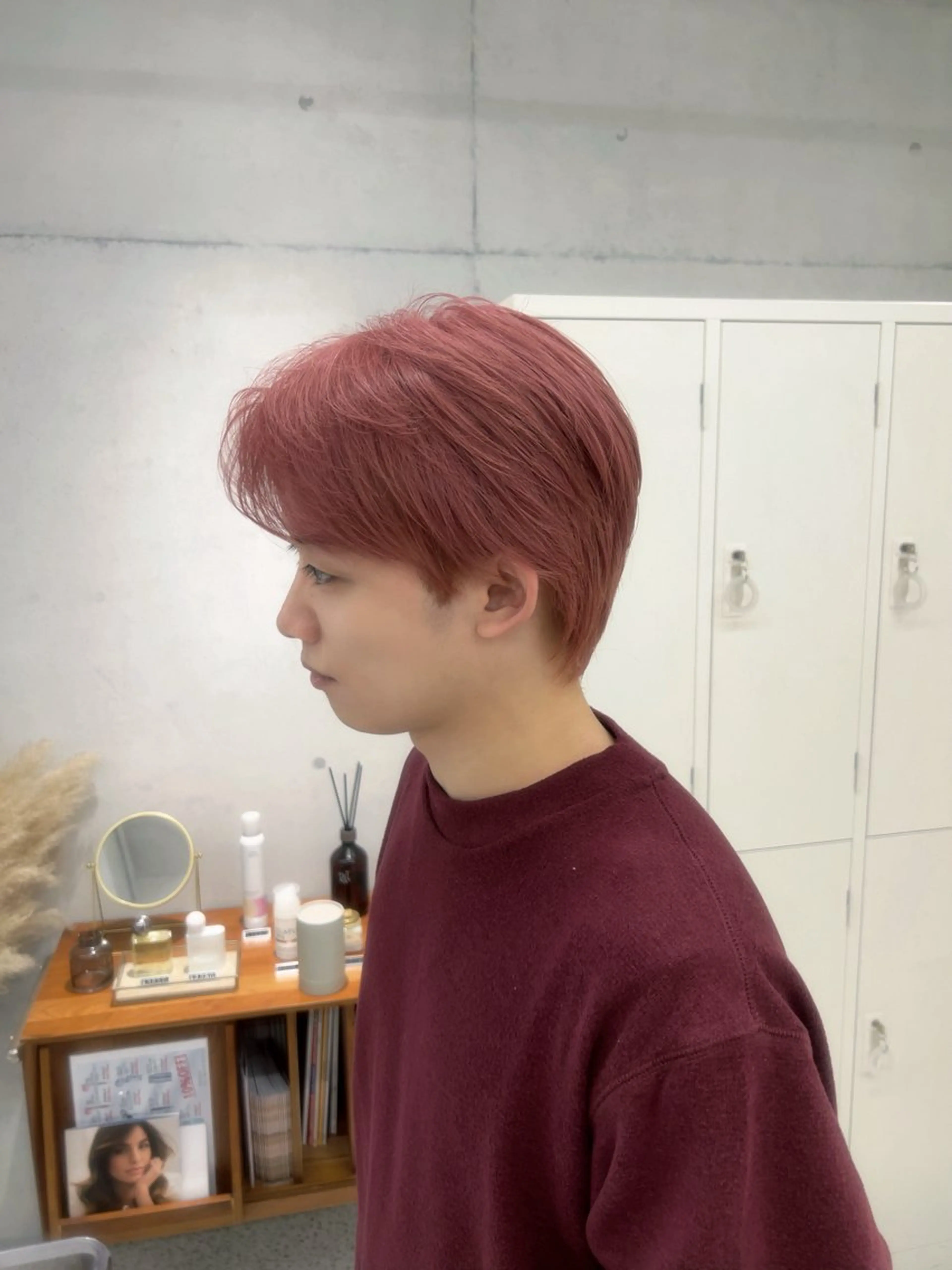 ミディアム メンズ センターパート メンズハイトーン メンズ韓国風 韓国風ヘア ヘアカラー 韓国ヘア☁️ mitsukiのヘアスタイル