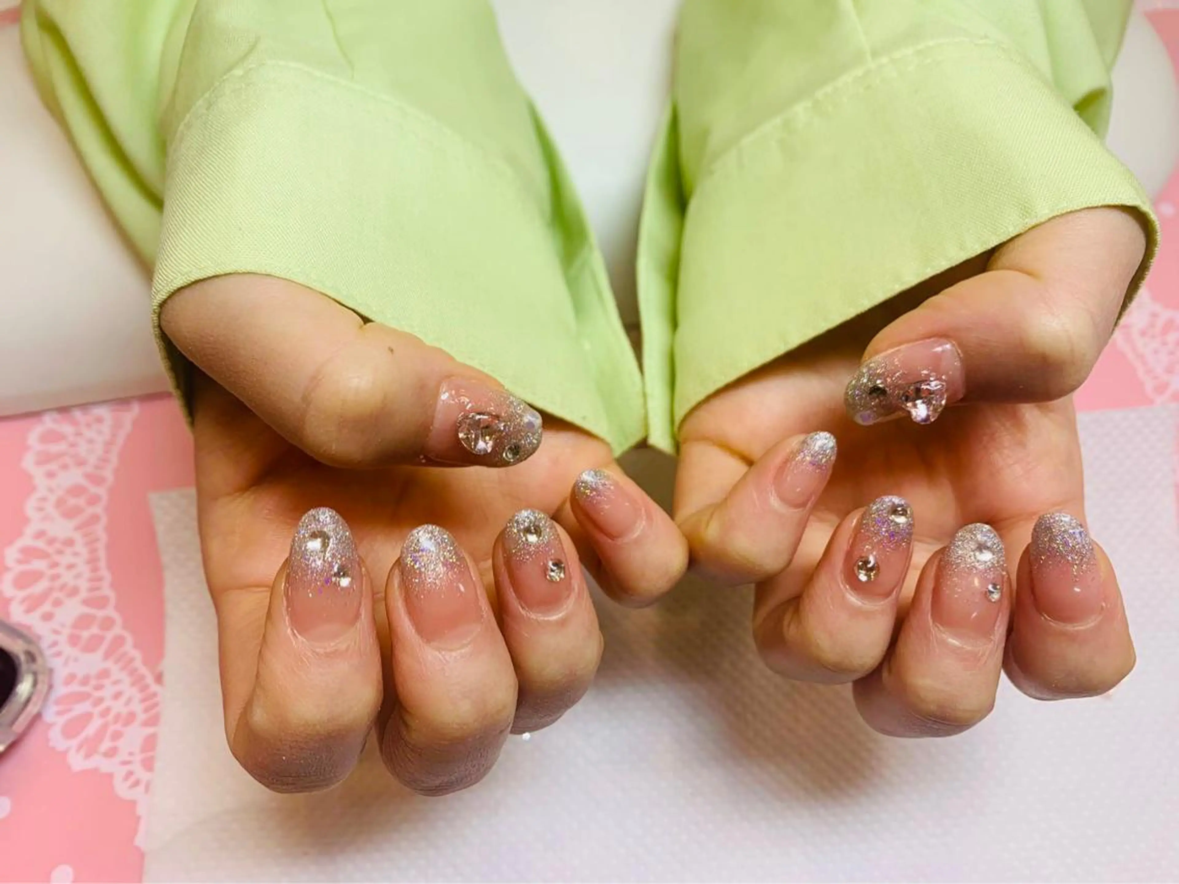 ネイル Ui_Amor (パラジェル)のネイルデザイン