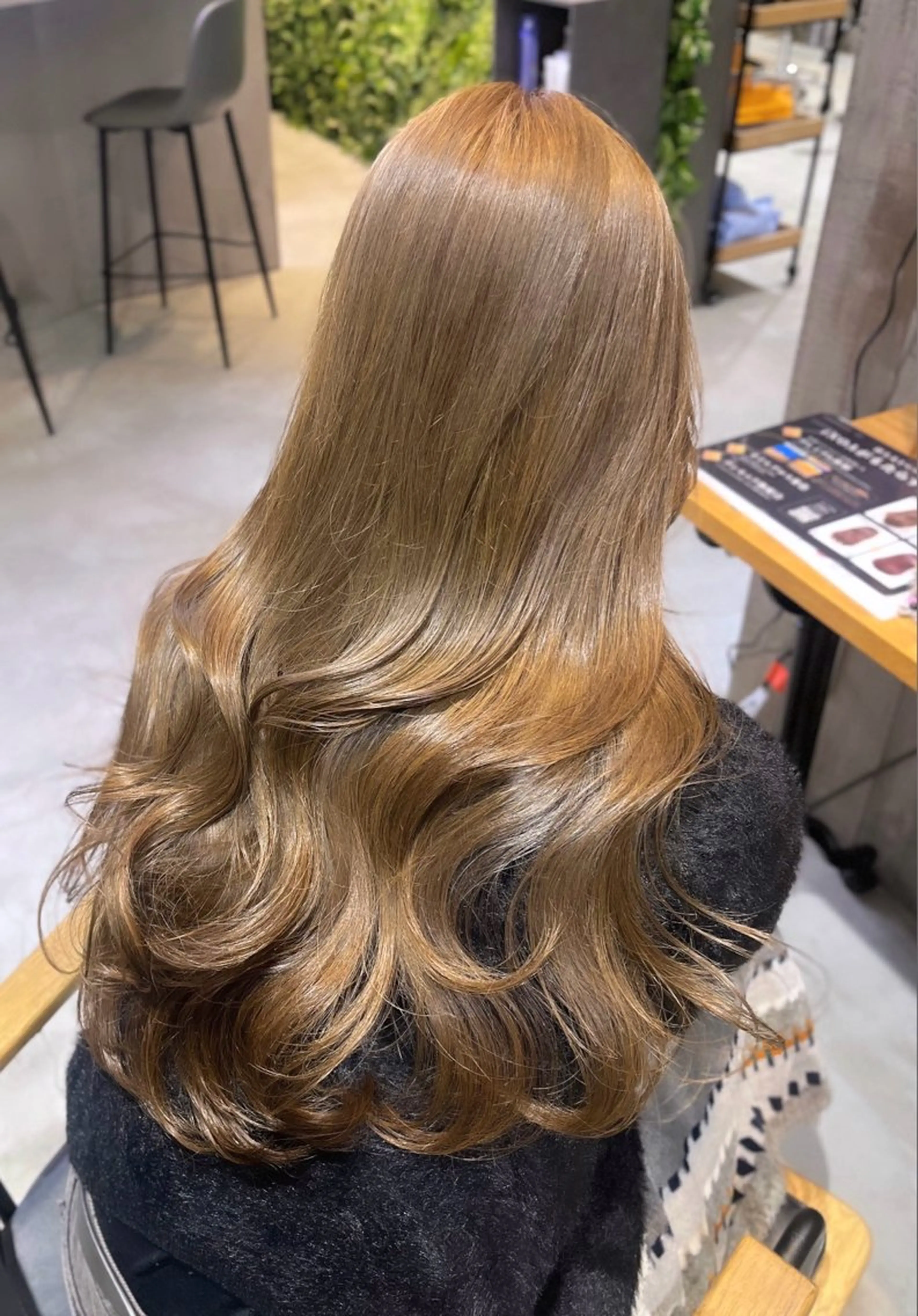 ロング カラー ブリーチ ブリーチなしカラー カット ヘアカラー lolonois池田 /レイヤー/郷田遥のヘアスタイル