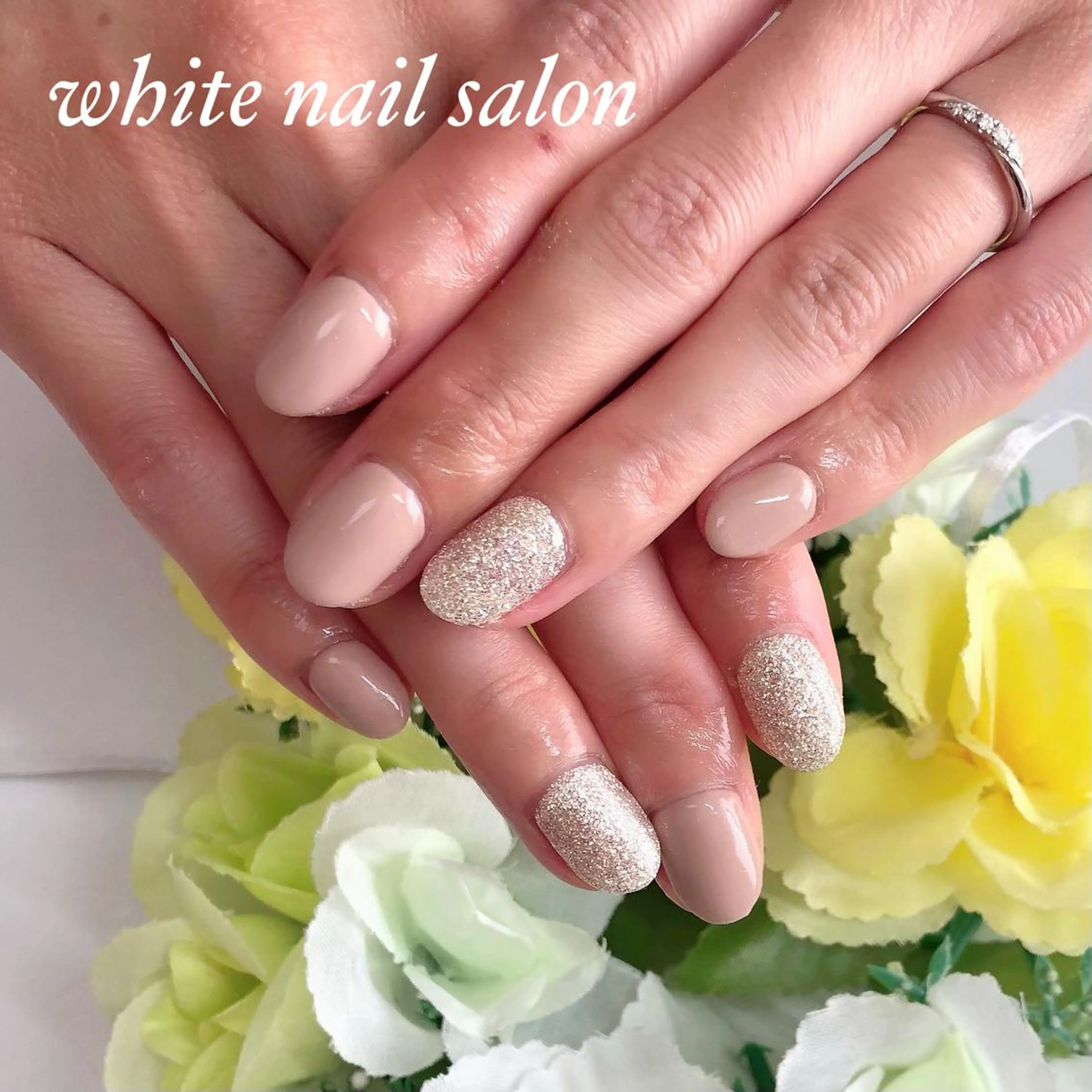 ネイル フットネイル ジェルネイル ハードジェル 持ち込み オフィスネイル ハンドネイル white nail salonのネイルデザイン