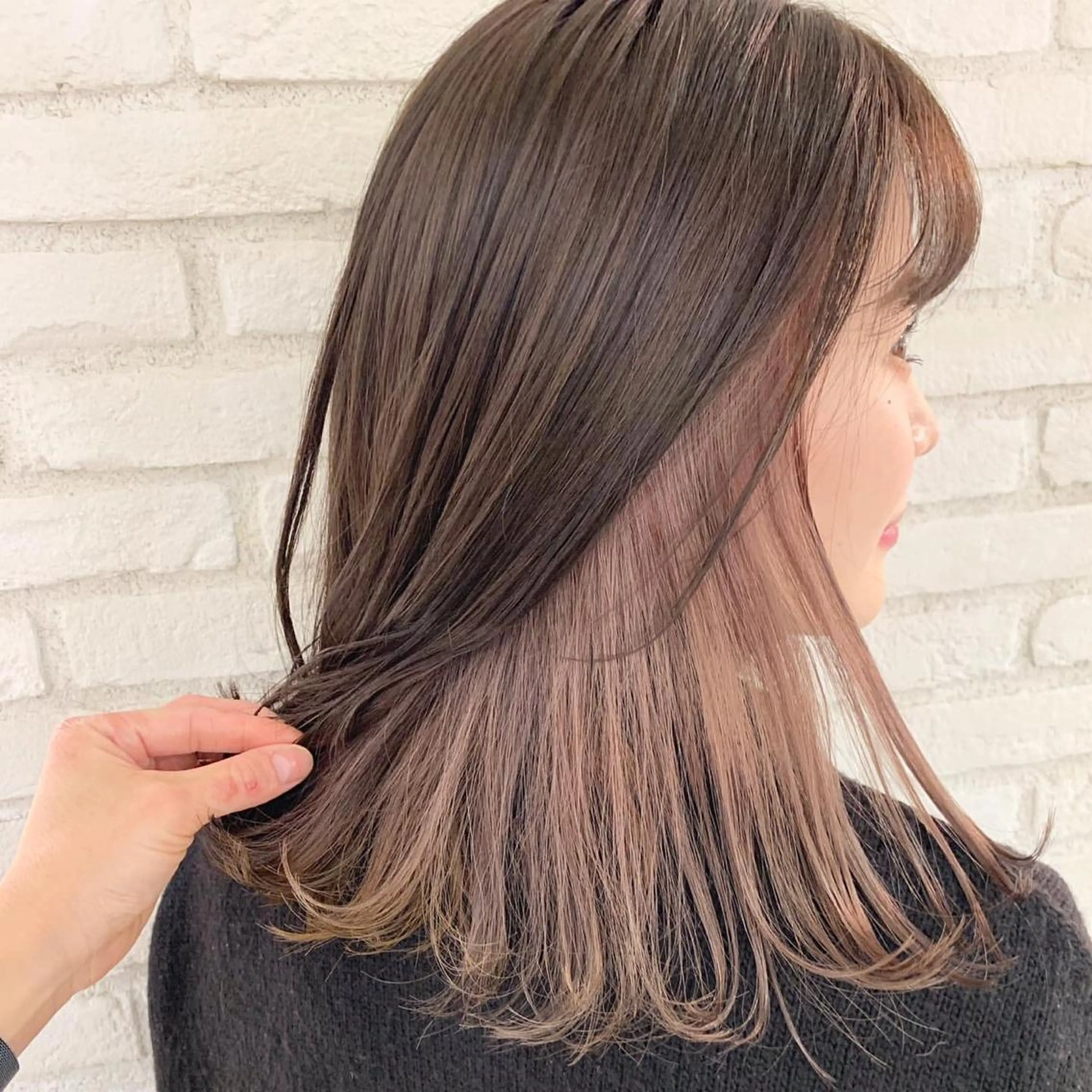 セミロング カラー ヘアアレンジ 髪質改善　ANFINI 仙台所属・仙台Ｉ韓国レイヤー Ｉ髪質改善Ｉ伊藤拓海のヘアスタイル