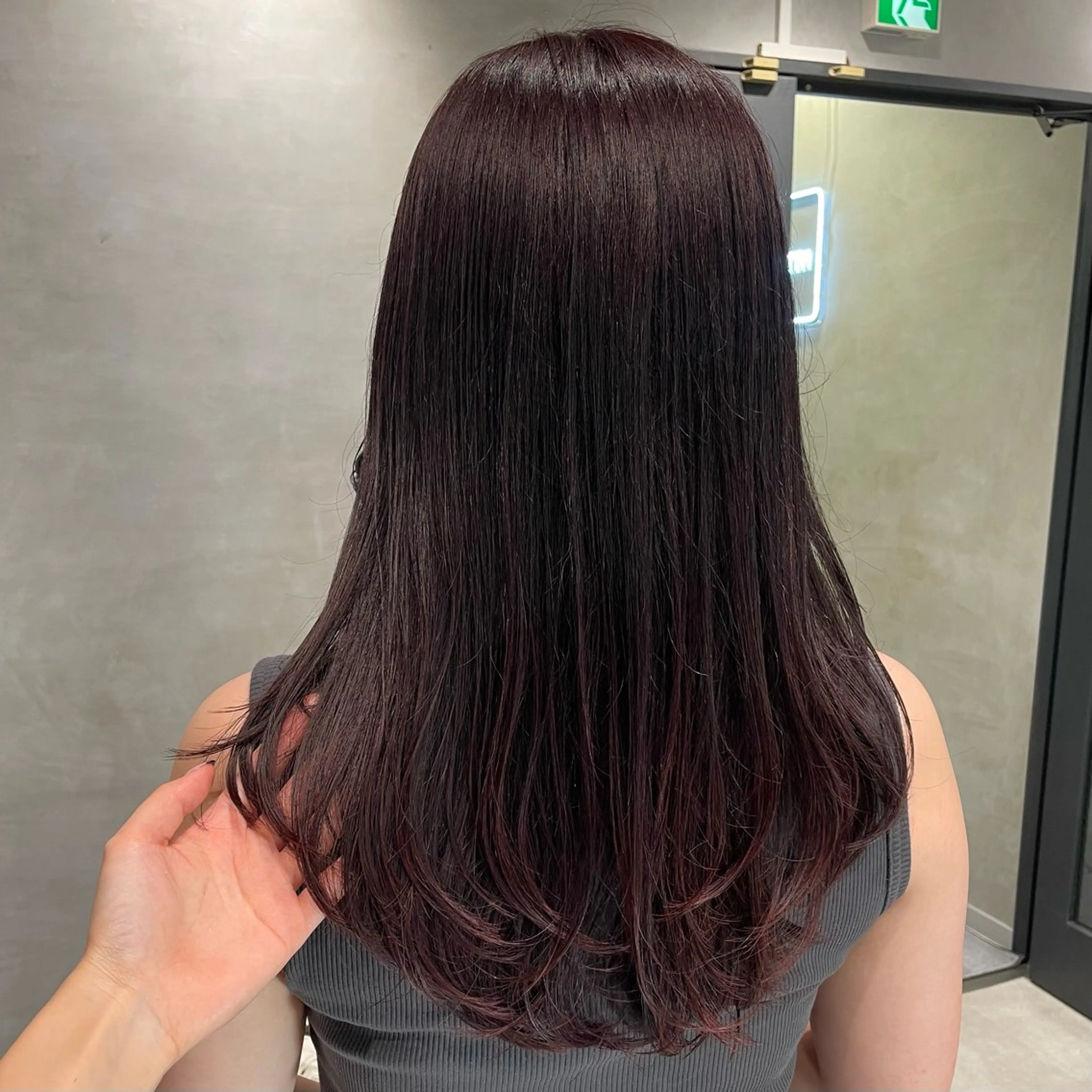 ロング カラー カット ヘアカラー トリートメント ヘッドスパ ヘアセット 暖色レイヤー 🥀REIRIのヘアスタイル