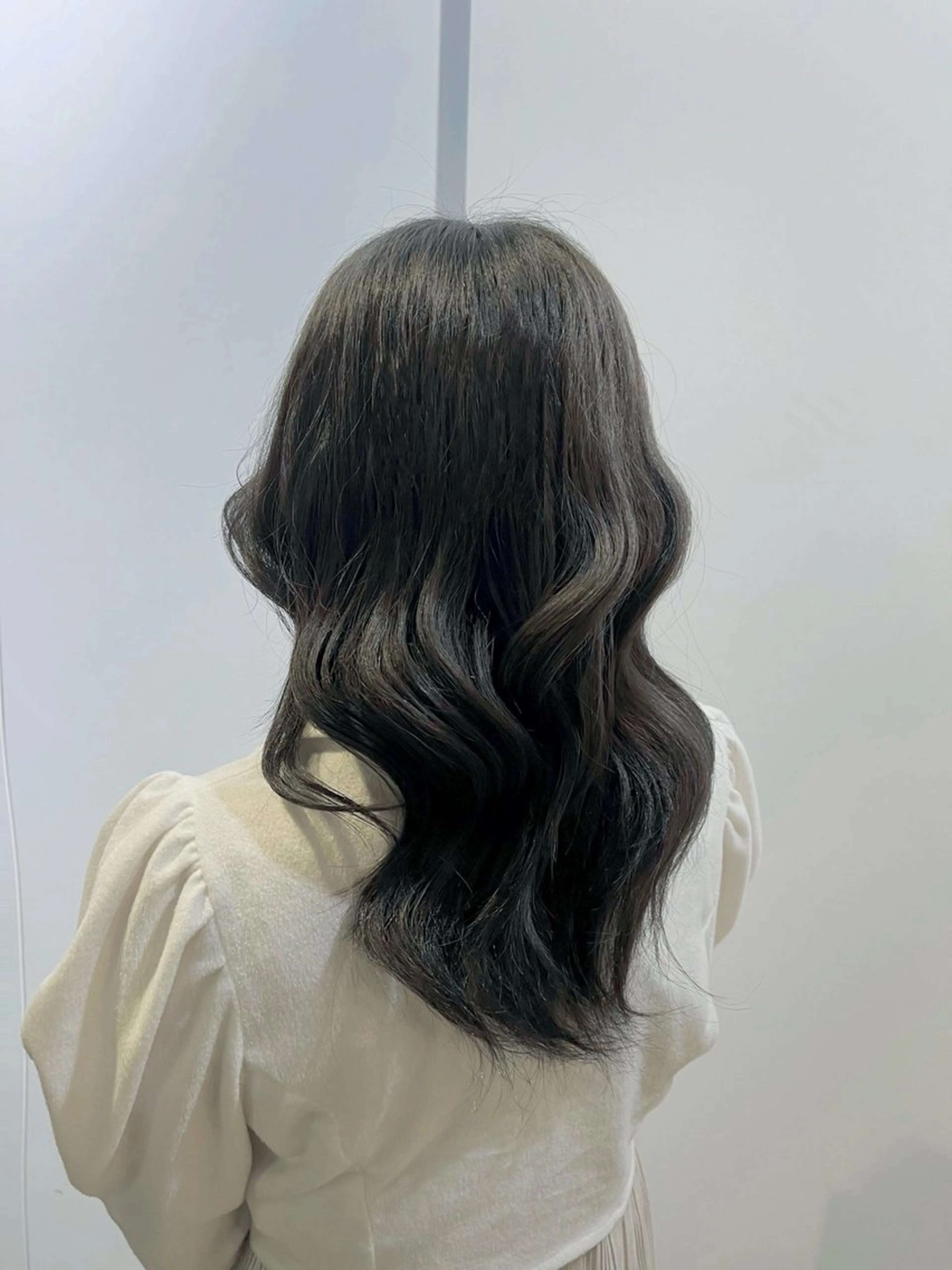 セミロング 韓国ヘア🇰🇷/ みう/미우 ☪︎のヘアスタイル