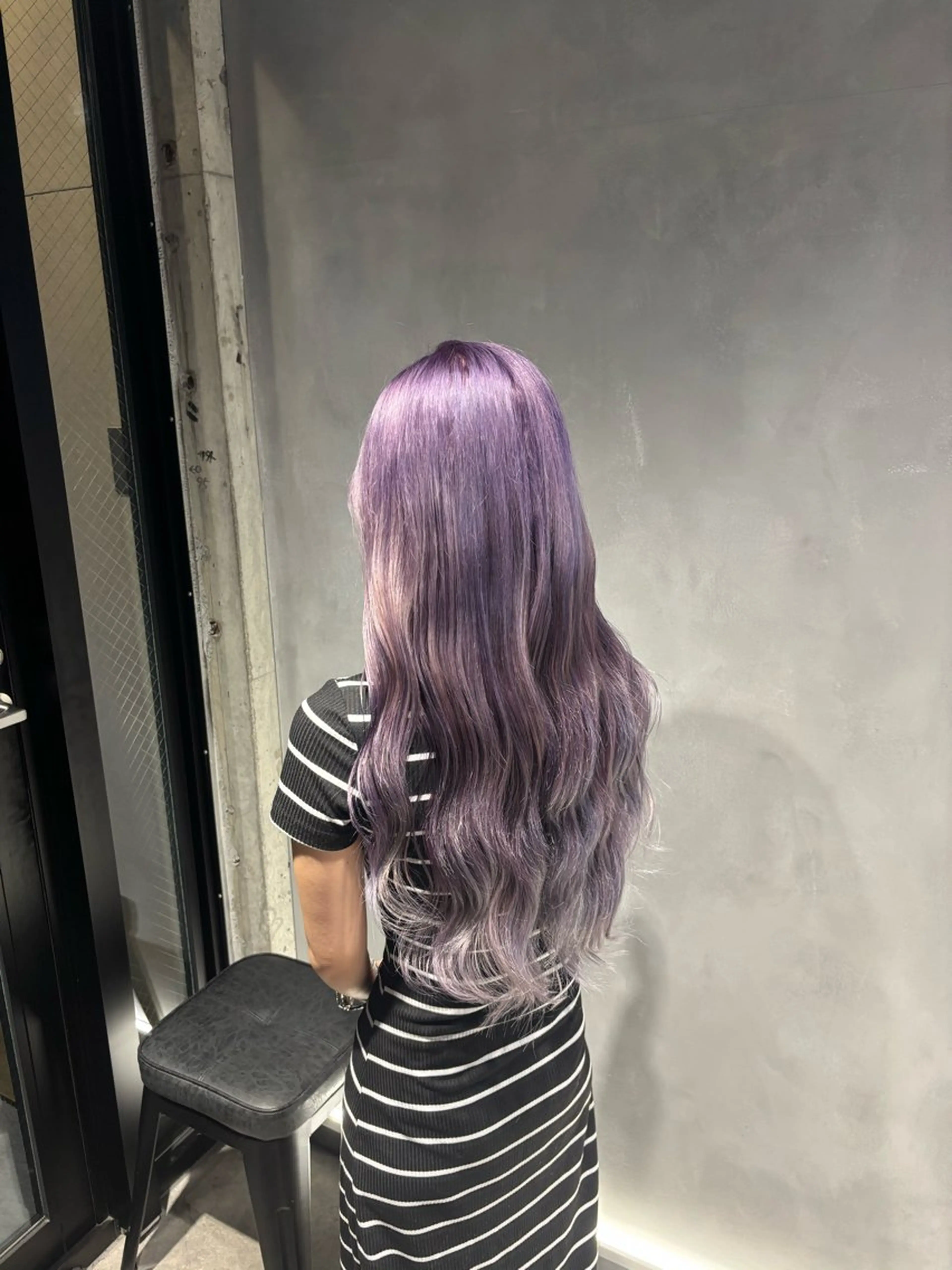 ロング カラー ブリーチ カット ヘアカラー トリートメント 暖色/ハイトーン/ カラー/HBLのヘアスタイル