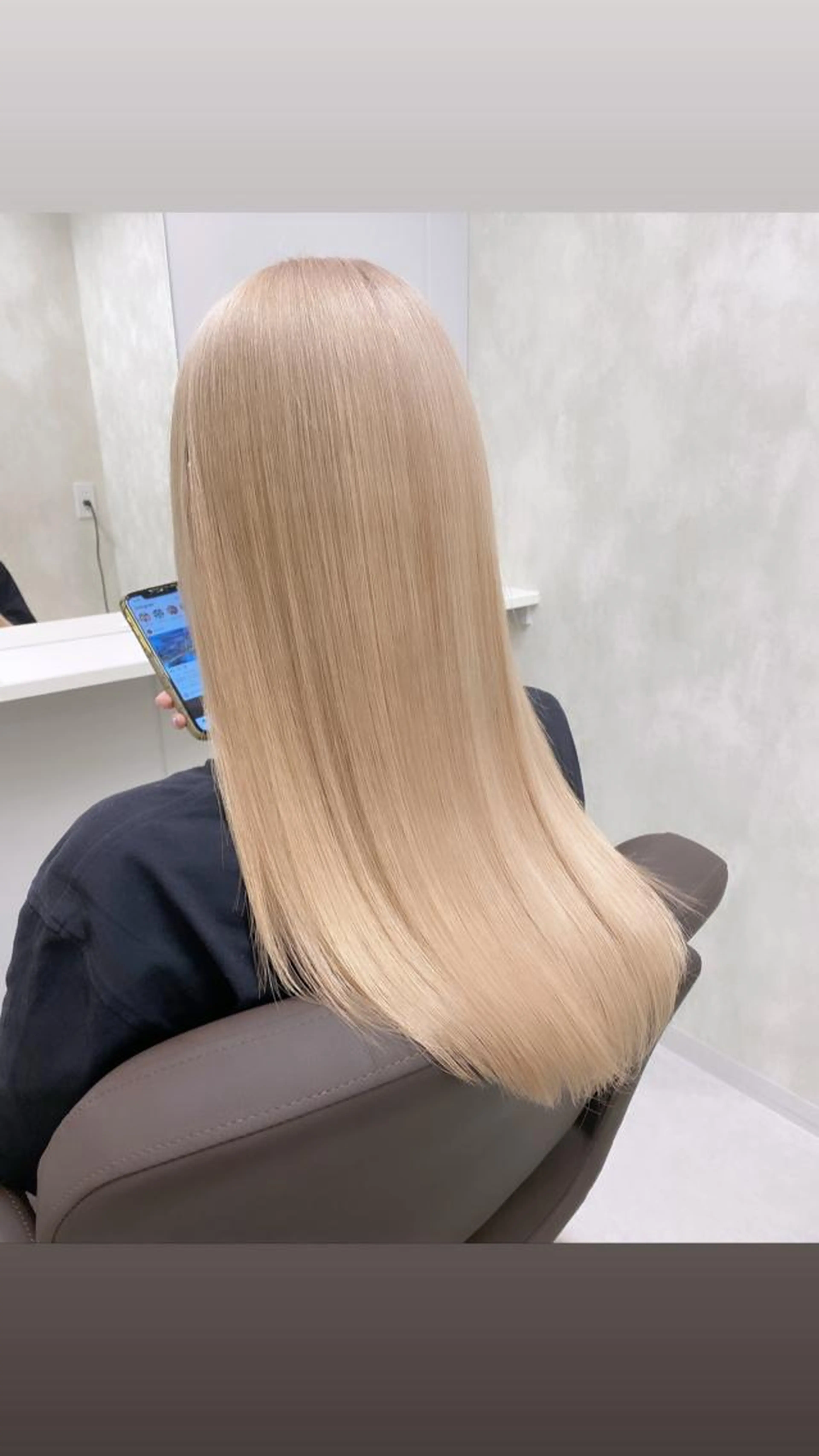 ツヤツヤのハイトーンを叶えるダブルカラー+超音波トリートメント✨の写真