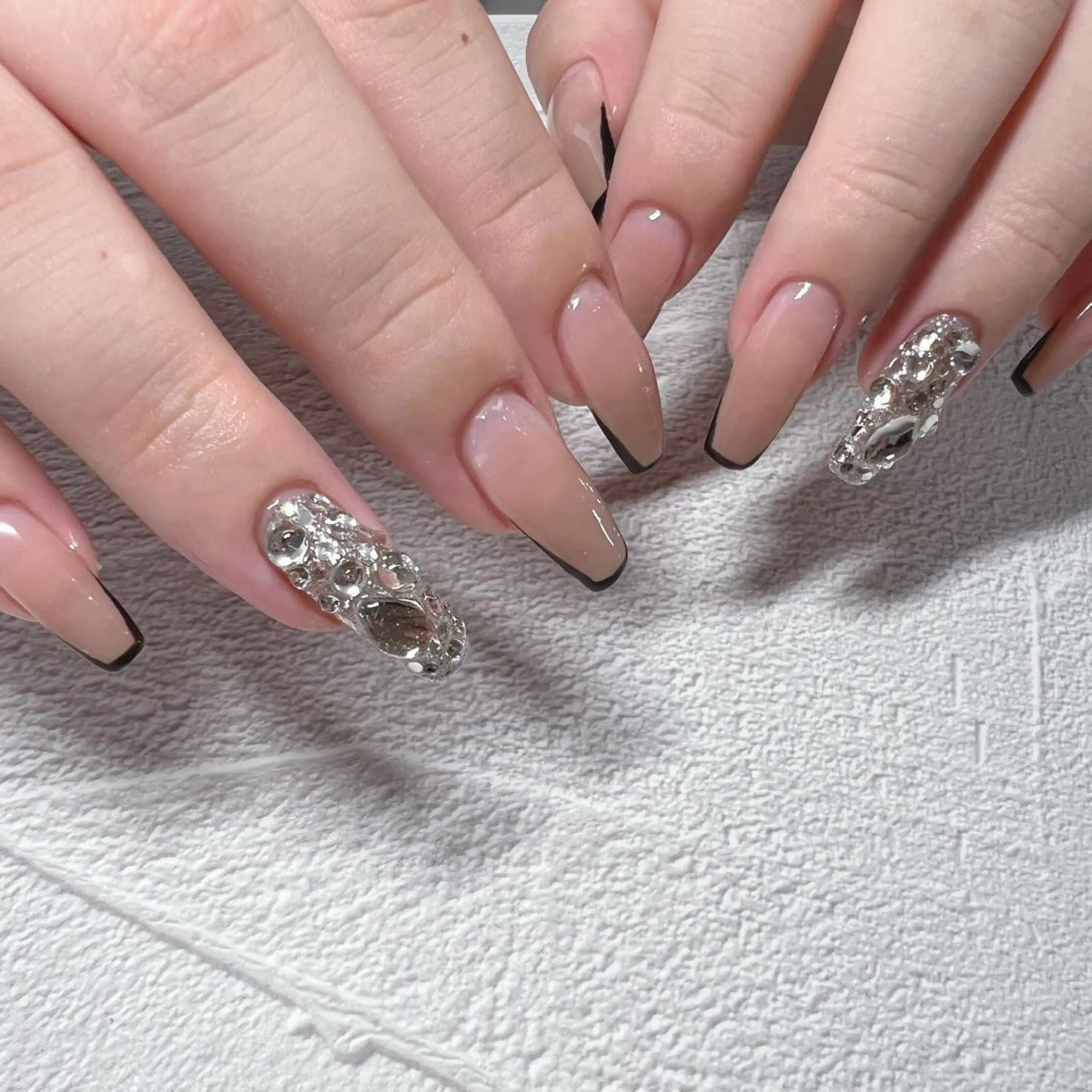 ロング ネイル ハンドネイル nail salon émuのネイルデザイン